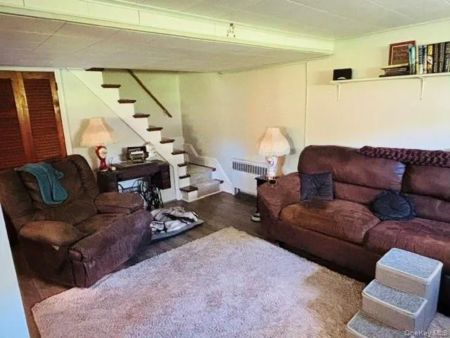 211 Sigler Road, Gallatin, NY, 3 Bedrooms Bedrooms, 8 Rooms Rooms,1 BathroomBathrooms,Residential,For Rent,Sigler,0,999870 211 Sigler Road, Gallatin, NY, 3 Bedrooms Bedrooms, 8 Rooms Rooms,1 BathroomBathrooms,Residential,For Rent,Sigler,0,999870