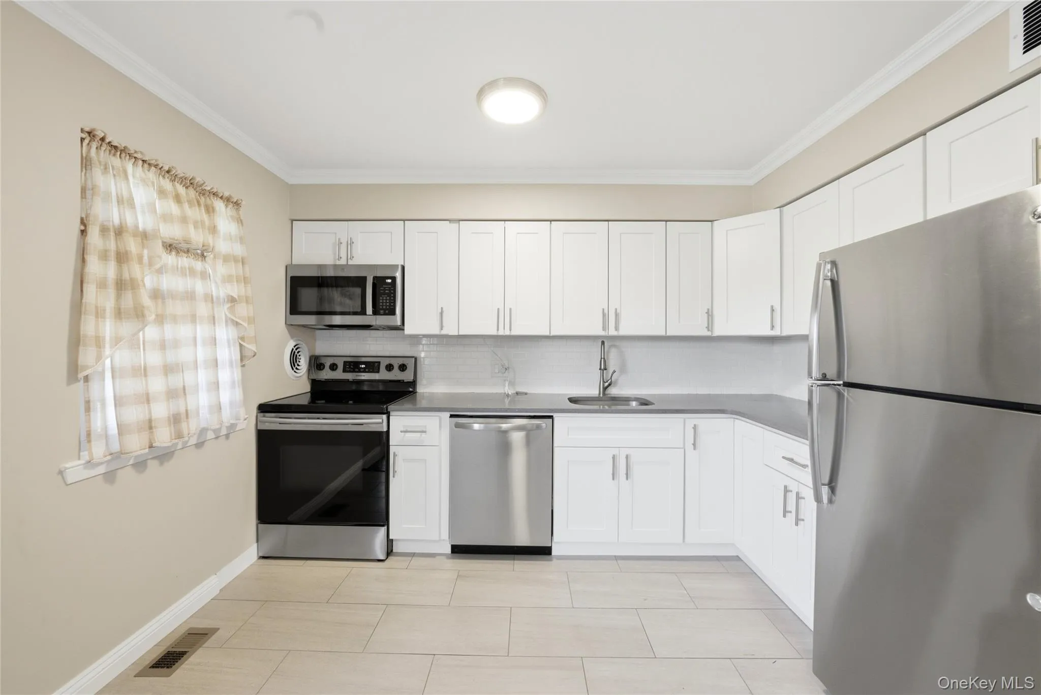 21 Weathervane Drive, Blooming Grove, NY, 1 Bedroom Bedrooms, 5 Rooms Rooms,1 BathroomBathrooms,Residential,For Rent,Weathervane,0,999872 21 Weathervane Drive, Blooming Grove, NY, 1 Bedroom Bedrooms, 5 Rooms Rooms,1 BathroomBathrooms,Residential,For Rent,Weathervane,0,999872