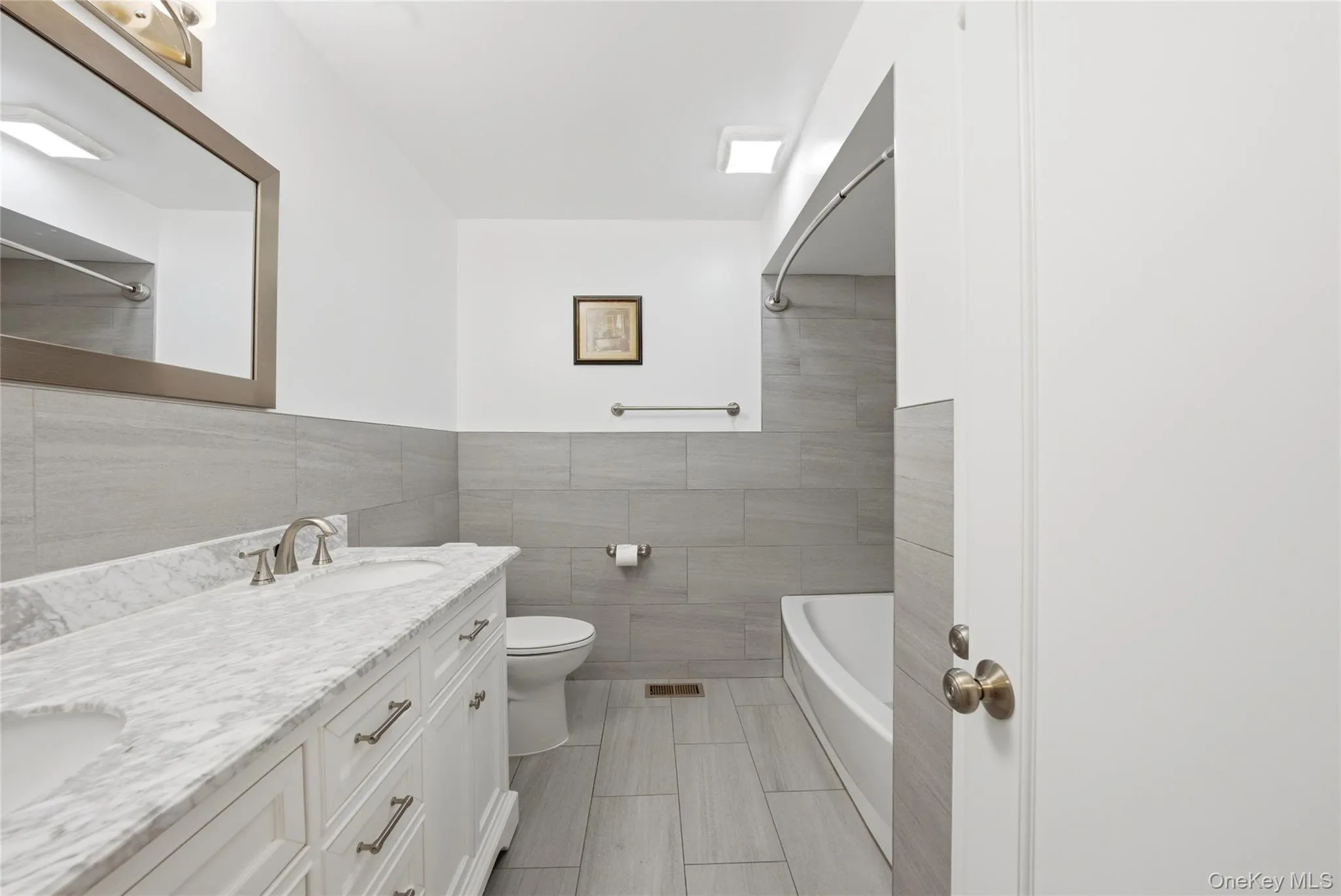 21 Weathervane Drive, Blooming Grove, NY, 1 Bedroom Bedrooms, 5 Rooms Rooms,1 BathroomBathrooms,Residential,For Rent,Weathervane,0,999872 21 Weathervane Drive, Blooming Grove, NY, 1 Bedroom Bedrooms, 5 Rooms Rooms,1 BathroomBathrooms,Residential,For Rent,Weathervane,0,999872