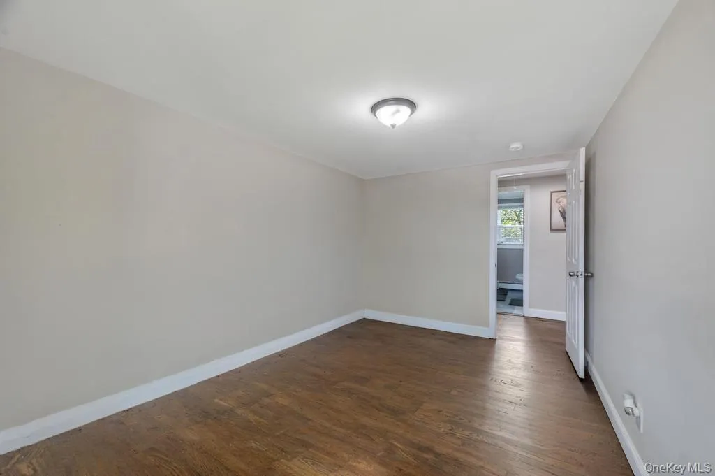 56 Hurtin Street, Brookhaven, NY, 5 Bedrooms Bedrooms, 8 Rooms Rooms,2 BathroomsBathrooms,Residential,For Rent,Hurtin,0,999875 56 Hurtin Street, Brookhaven, NY, 5 Bedrooms Bedrooms, 8 Rooms Rooms,2 BathroomsBathrooms,Residential,For Rent,Hurtin,0,999875