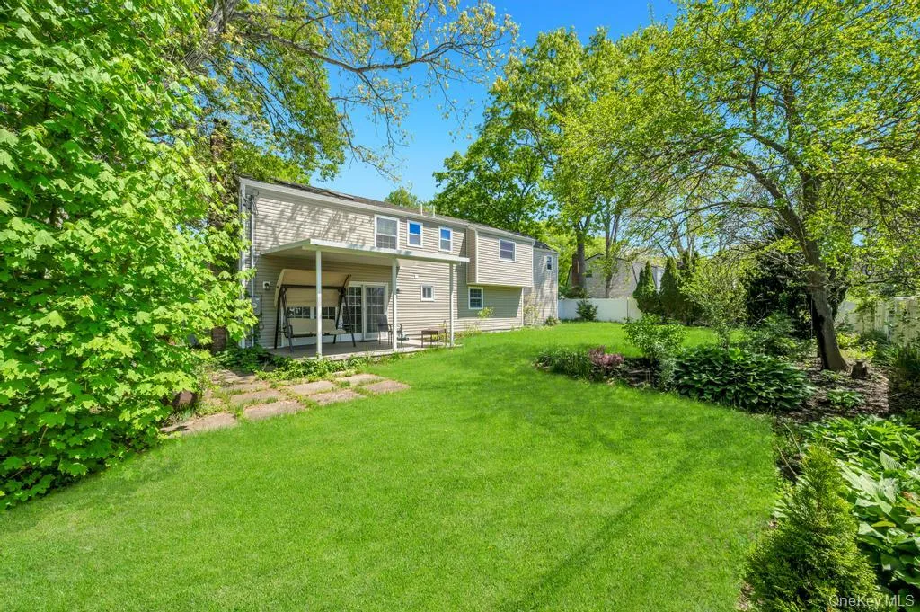 56 Hurtin Street, Brookhaven, NY, 5 Bedrooms Bedrooms, 8 Rooms Rooms,2 BathroomsBathrooms,Residential,For Rent,Hurtin,0,999875 56 Hurtin Street, Brookhaven, NY, 5 Bedrooms Bedrooms, 8 Rooms Rooms,2 BathroomsBathrooms,Residential,For Rent,Hurtin,0,999875