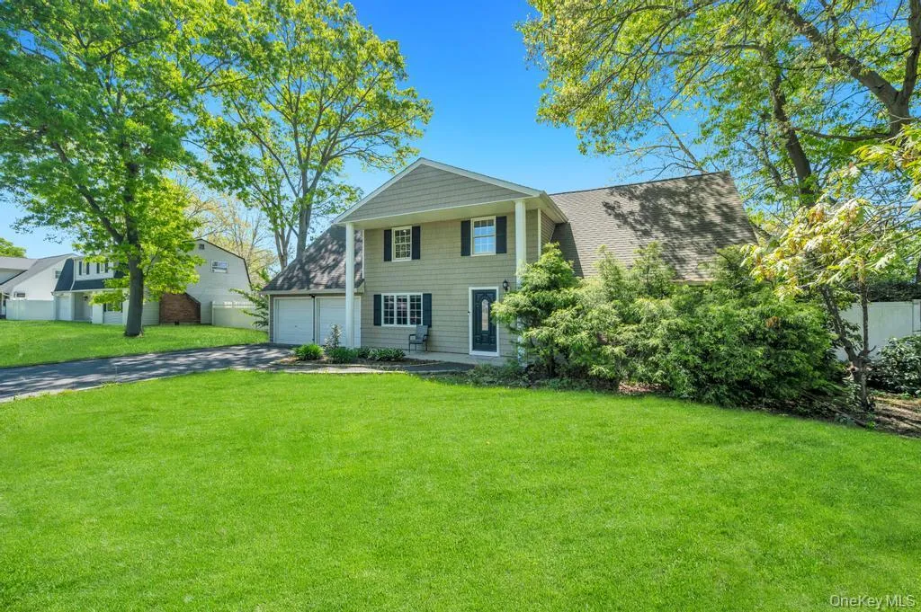 56 Hurtin Street, Brookhaven, NY, 5 Bedrooms Bedrooms, 8 Rooms Rooms,2 BathroomsBathrooms,Residential,For Rent,Hurtin,0,999875 56 Hurtin Street, Brookhaven, NY, 5 Bedrooms Bedrooms, 8 Rooms Rooms,2 BathroomsBathrooms,Residential,For Rent,Hurtin,0,999875