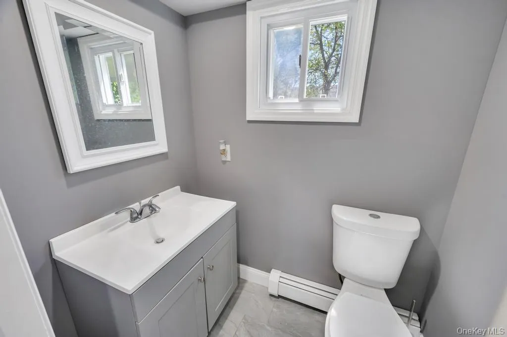 56 Hurtin Street, Brookhaven, NY, 5 Bedrooms Bedrooms, 8 Rooms Rooms,2 BathroomsBathrooms,Residential,For Rent,Hurtin,0,999875 56 Hurtin Street, Brookhaven, NY, 5 Bedrooms Bedrooms, 8 Rooms Rooms,2 BathroomsBathrooms,Residential,For Rent,Hurtin,0,999875