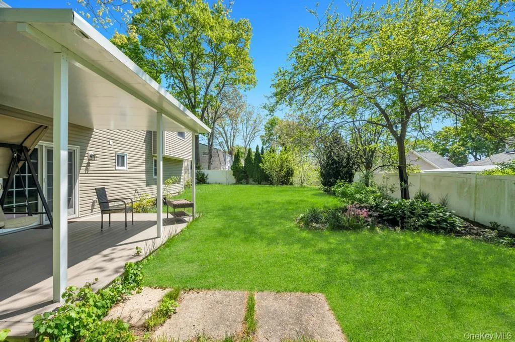 56 Hurtin Street, Brookhaven, NY, 5 Bedrooms Bedrooms, 8 Rooms Rooms,2 BathroomsBathrooms,Residential,For Rent,Hurtin,0,999875 56 Hurtin Street, Brookhaven, NY, 5 Bedrooms Bedrooms, 8 Rooms Rooms,2 BathroomsBathrooms,Residential,For Rent,Hurtin,0,999875