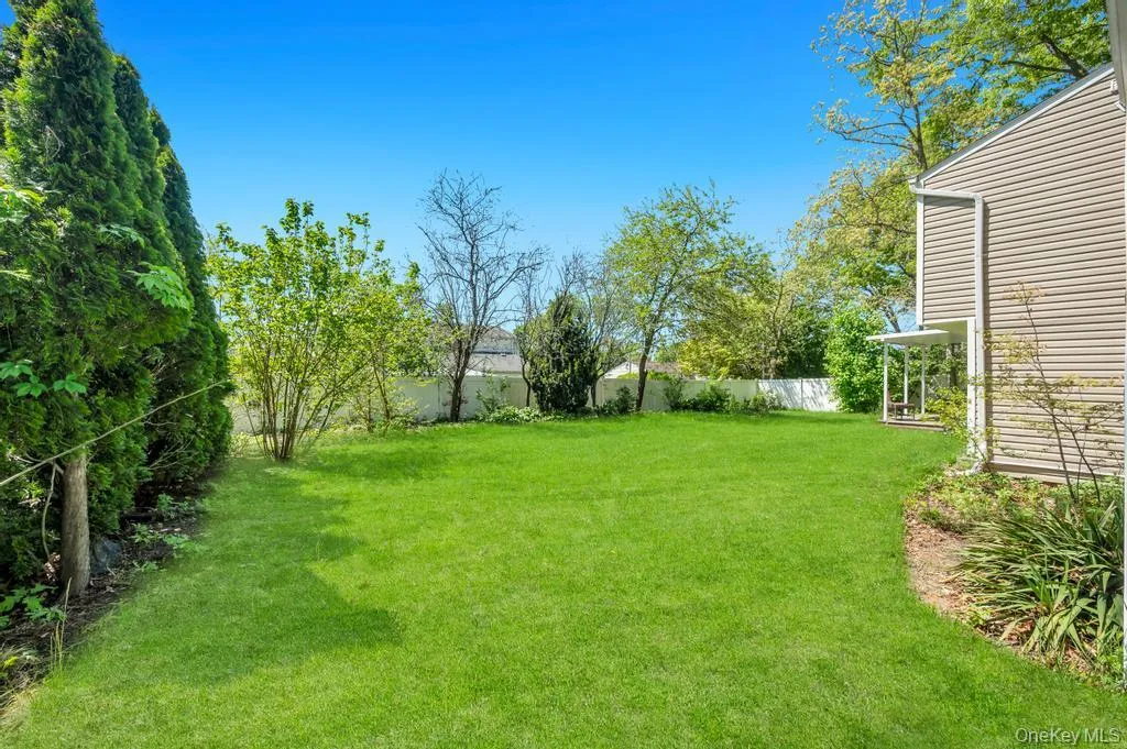56 Hurtin Street, Brookhaven, NY, 5 Bedrooms Bedrooms, 8 Rooms Rooms,2 BathroomsBathrooms,Residential,For Rent,Hurtin,0,999875 56 Hurtin Street, Brookhaven, NY, 5 Bedrooms Bedrooms, 8 Rooms Rooms,2 BathroomsBathrooms,Residential,For Rent,Hurtin,0,999875