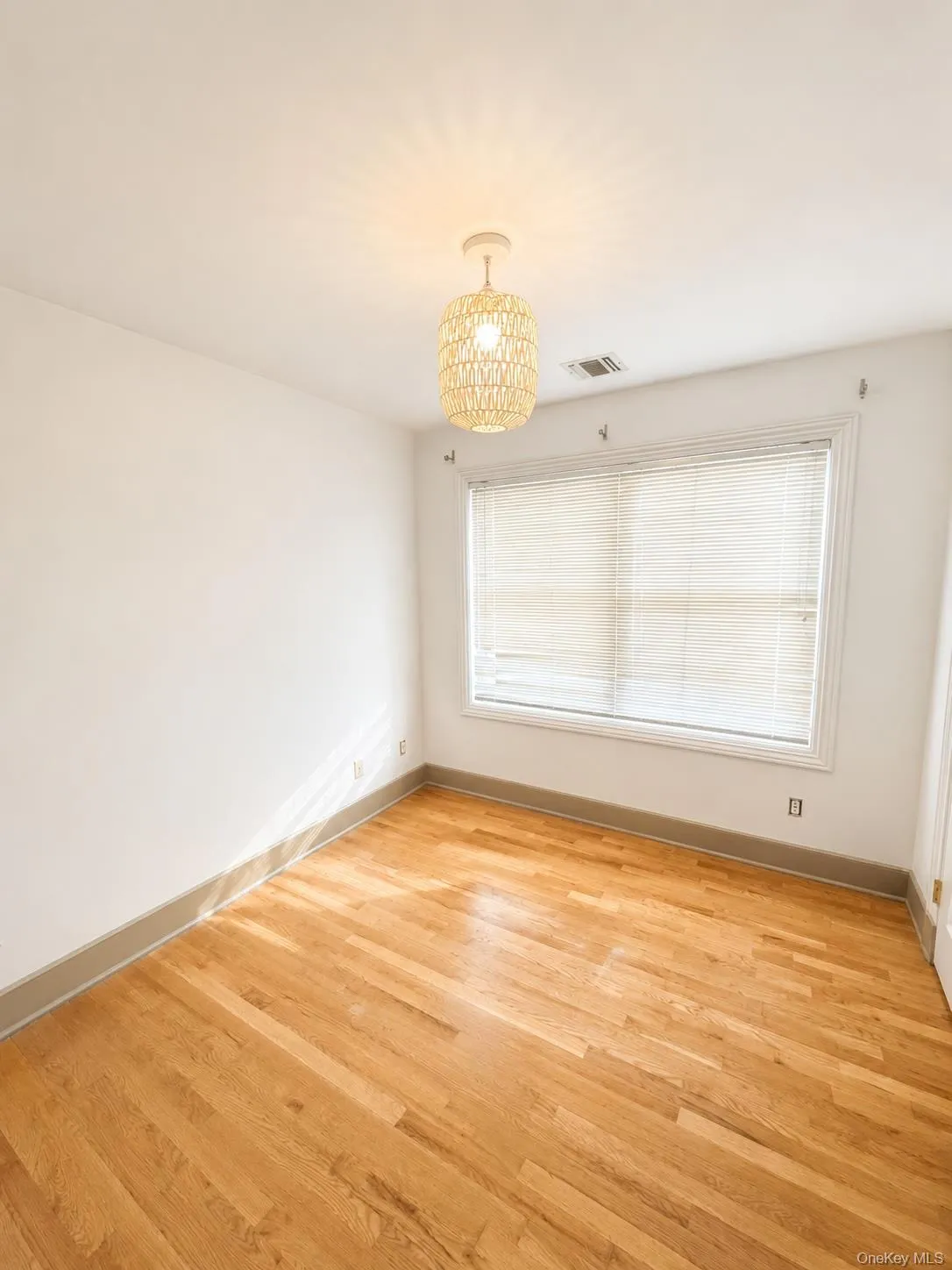 66 Sagamore Hill Drive, North Hempstead, NY, 3 Bedrooms Bedrooms, 6 Rooms Rooms,2 BathroomsBathrooms,Residential Lease,For Rent,Sagamore Hill,0,999882 66 Sagamore Hill Drive, North Hempstead, NY, 3 Bedrooms Bedrooms, 6 Rooms Rooms,2 BathroomsBathrooms,Residential Lease,For Rent,Sagamore Hill,0,999882