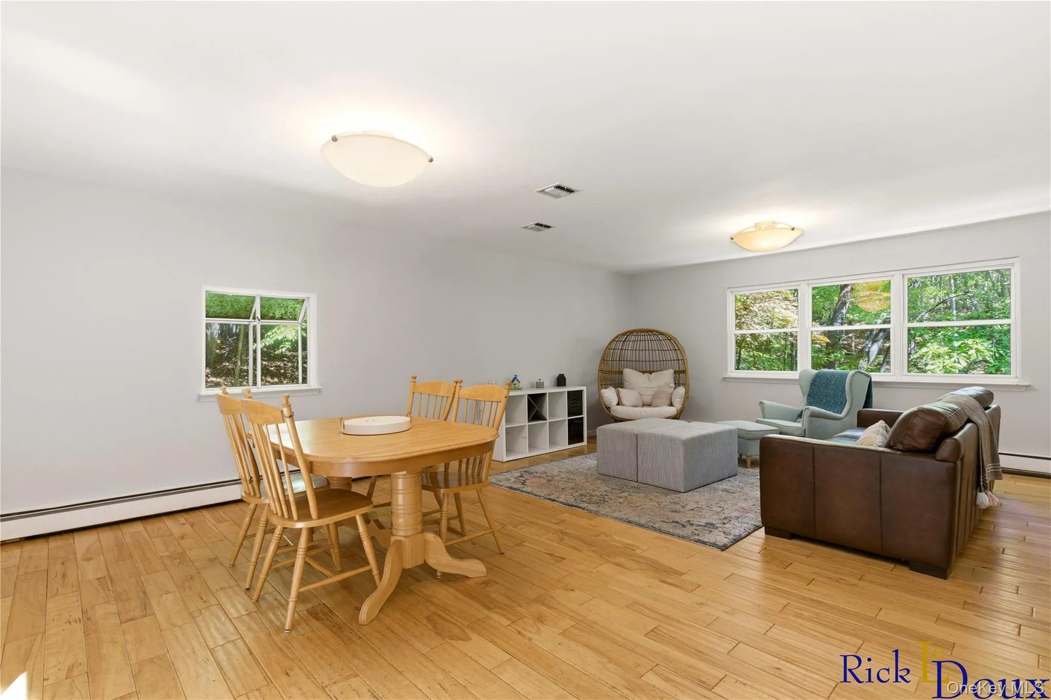 223 Old Post Road, Brookhaven, NY, 3 Bedrooms Bedrooms, 8 Rooms Rooms,2 BathroomsBathrooms,Residential,For Rent,Old Post,0,999888 223 Old Post Road, Brookhaven, NY, 3 Bedrooms Bedrooms, 8 Rooms Rooms,2 BathroomsBathrooms,Residential,For Rent,Old Post,0,999888