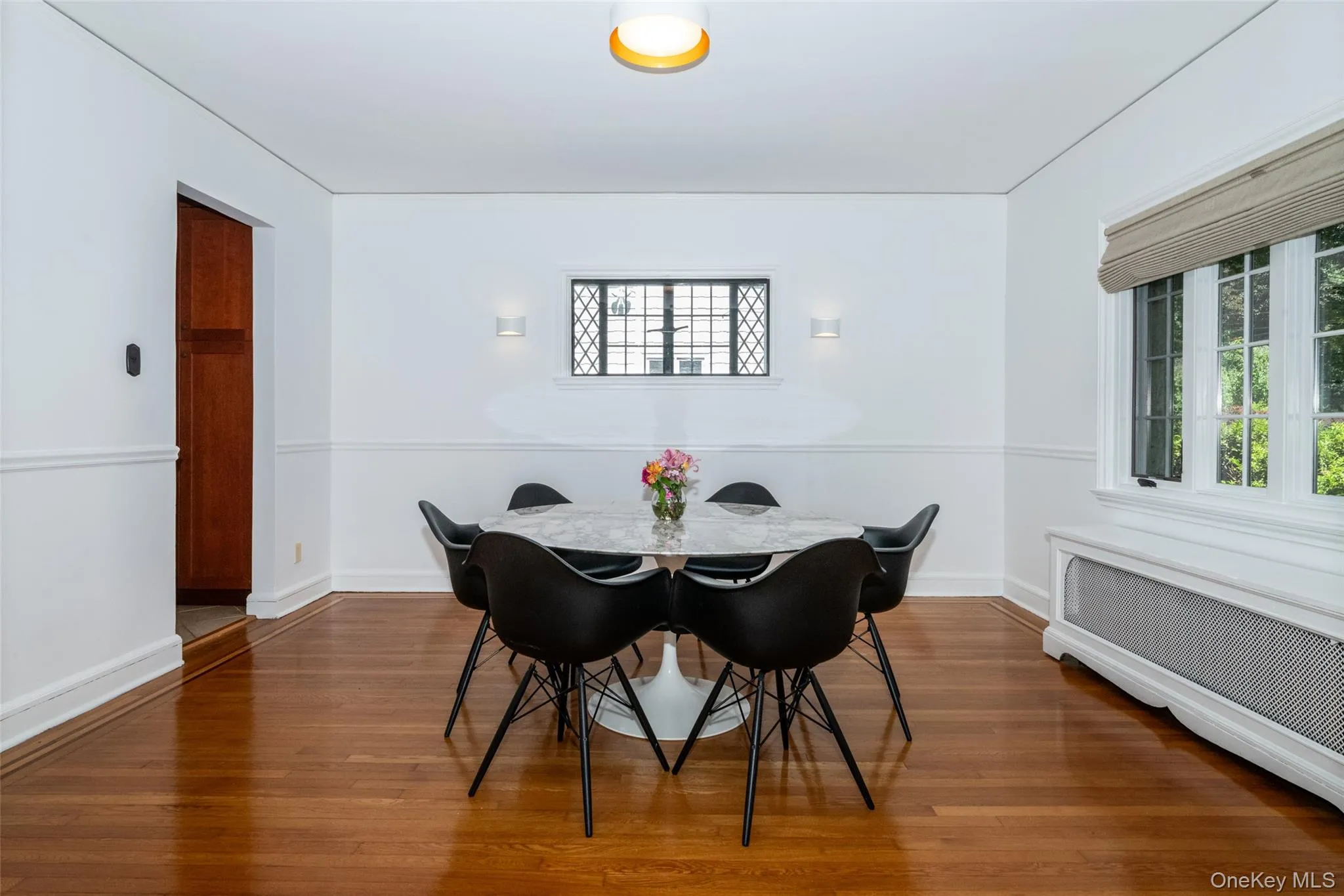 super spacious dining room with large windows super spacious dining room with large windows