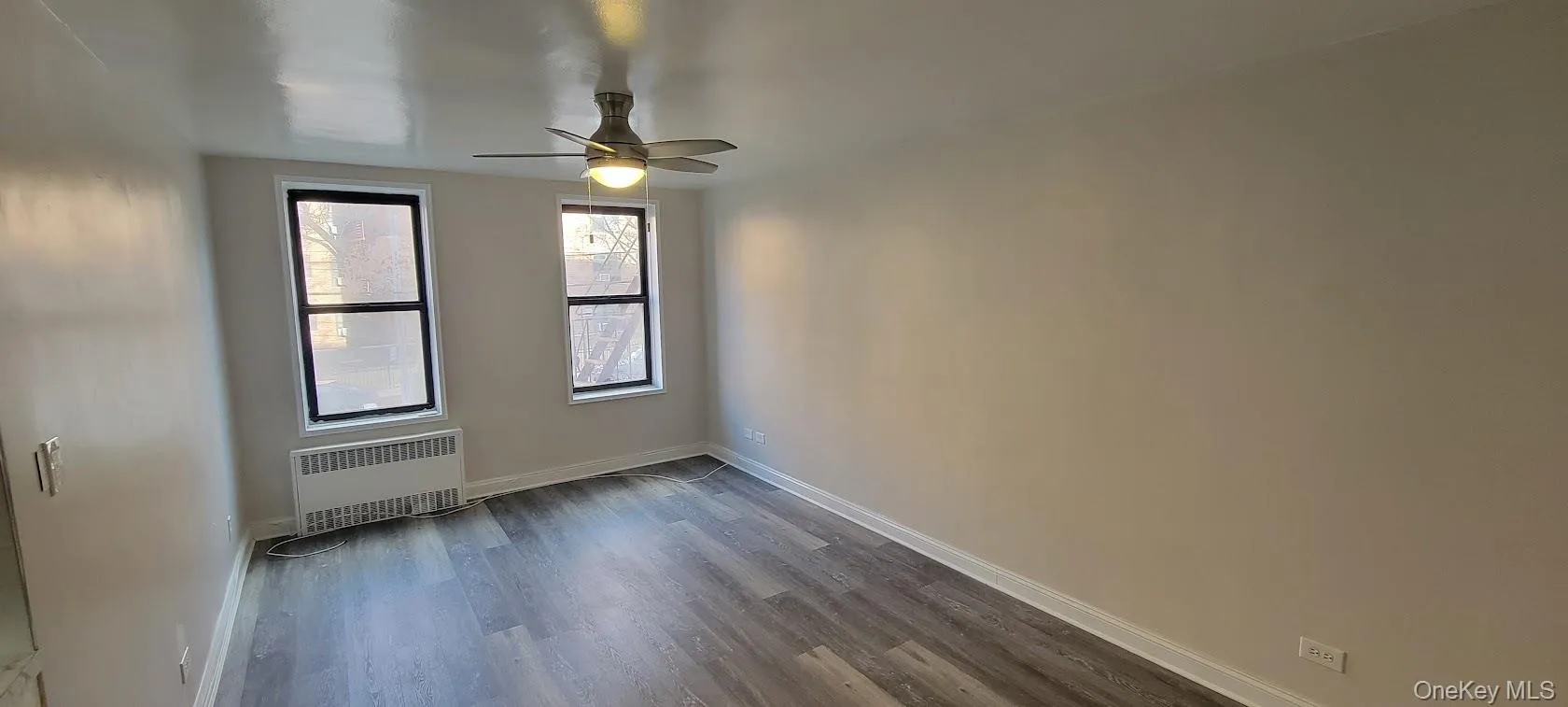 141-60 84th Road, New York, NY, 1 Bedroom Bedrooms, 3 Rooms Rooms,1 BathroomBathrooms,Residential Lease,For Rent,84th,0,999892 141-60 84th Road, New York, NY, 1 Bedroom Bedrooms, 3 Rooms Rooms,1 BathroomBathrooms,Residential Lease,For Rent,84th,0,999892
