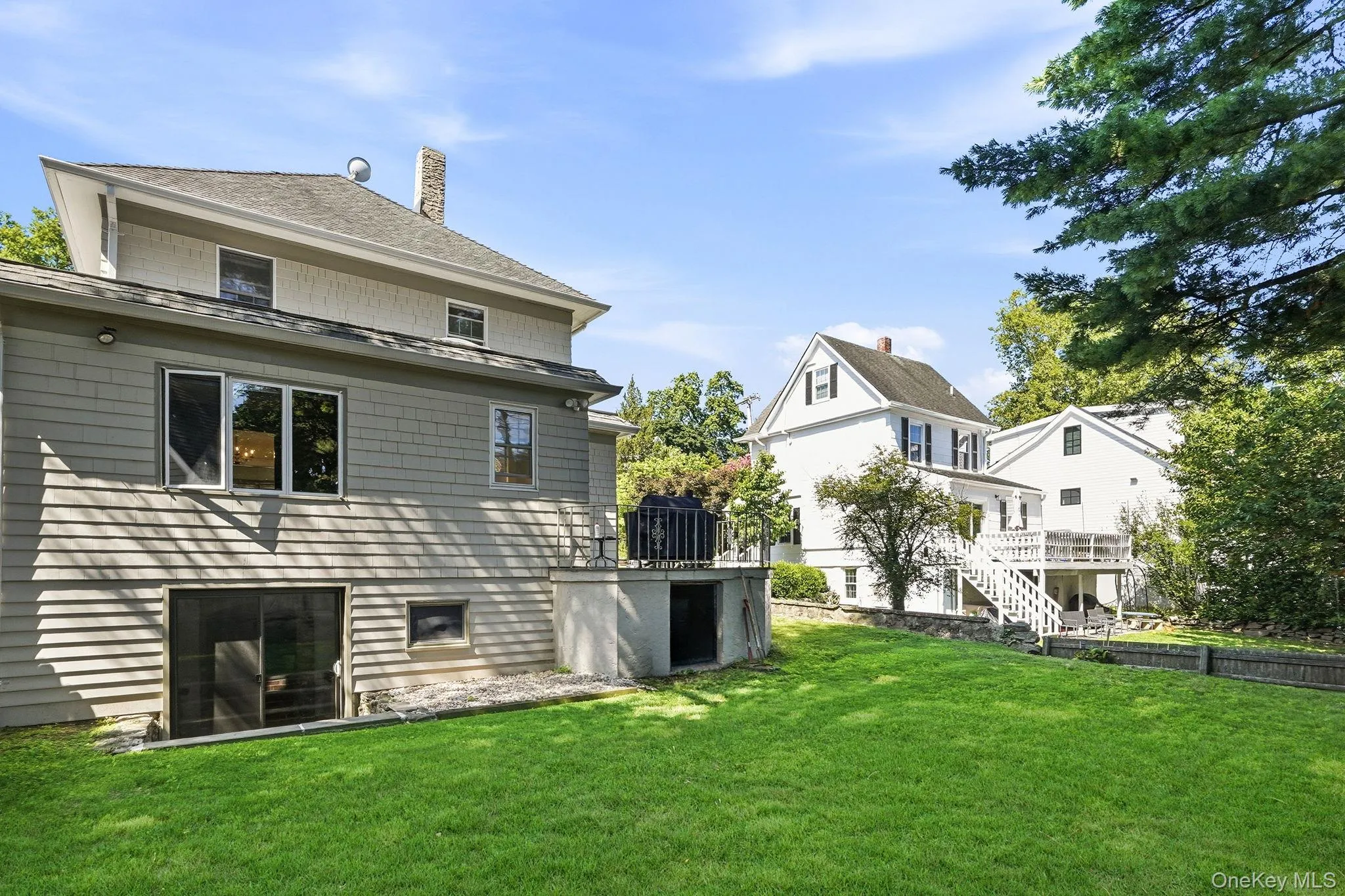 11 Winthrop Avenue, Mamaroneck, NY, 3 Bedrooms Bedrooms, 8 Rooms Rooms,2 BathroomsBathrooms,Residential,For Rent,Winthrop,0,999896 11 Winthrop Avenue, Mamaroneck, NY, 3 Bedrooms Bedrooms, 8 Rooms Rooms,2 BathroomsBathrooms,Residential,For Rent,Winthrop,0,999896