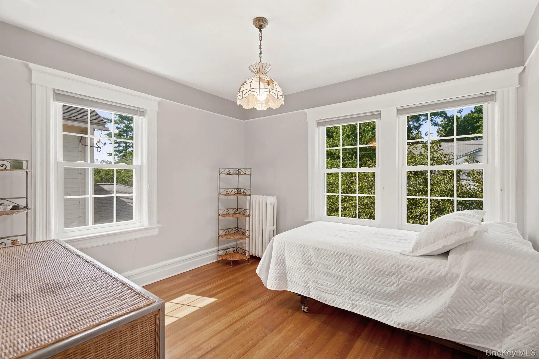 11 Winthrop Avenue, Mamaroneck, NY, 3 Bedrooms Bedrooms, 8 Rooms Rooms,2 BathroomsBathrooms,Residential,For Rent,Winthrop,0,999896 11 Winthrop Avenue, Mamaroneck, NY, 3 Bedrooms Bedrooms, 8 Rooms Rooms,2 BathroomsBathrooms,Residential,For Rent,Winthrop,0,999896
