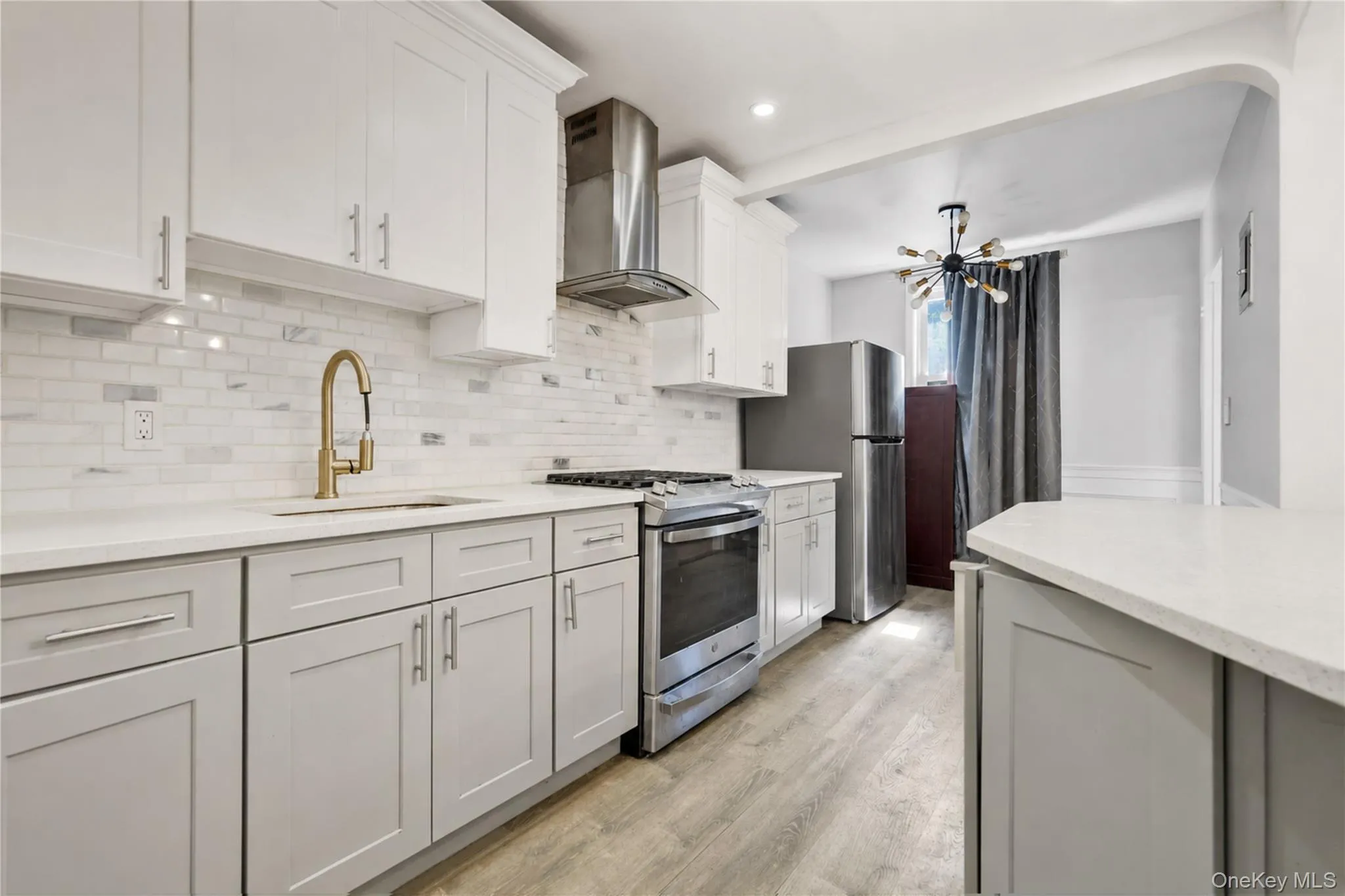 25-22 45th Street, New York, NY, 2 Bedrooms Bedrooms, 4 Rooms Rooms,2 BathroomsBathrooms,Residential,For Rent,45th,0,999899 25-22 45th Street, New York, NY, 2 Bedrooms Bedrooms, 4 Rooms Rooms,2 BathroomsBathrooms,Residential,For Rent,45th,0,999899