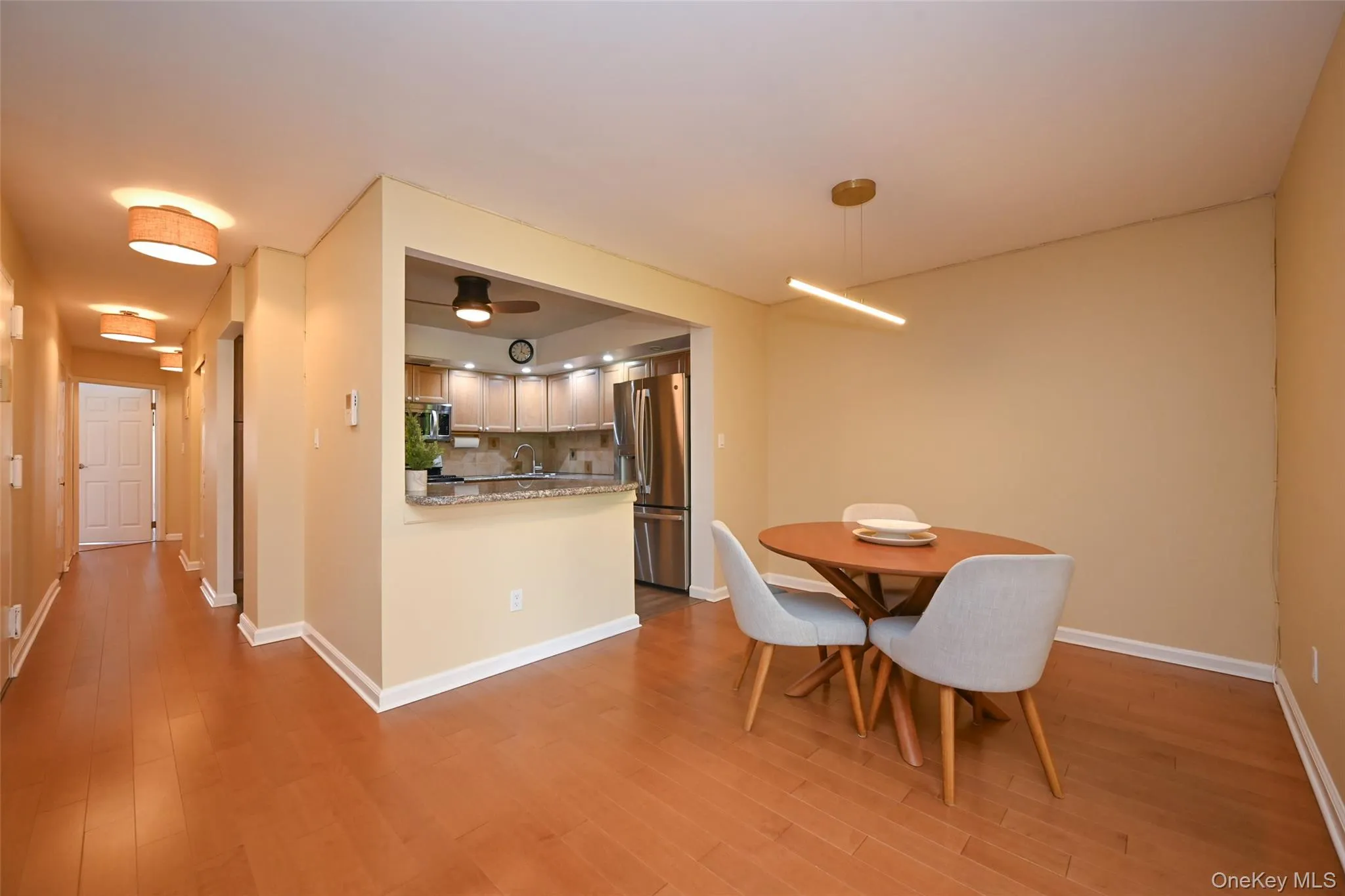 71-21 163rd Street, New York, NY, 3 Bedrooms Bedrooms, 7 Rooms Rooms,2 BathroomsBathrooms,Residential,For Rent,163rd,0,999901 71-21 163rd Street, New York, NY, 3 Bedrooms Bedrooms, 7 Rooms Rooms,2 BathroomsBathrooms,Residential,For Rent,163rd,0,999901