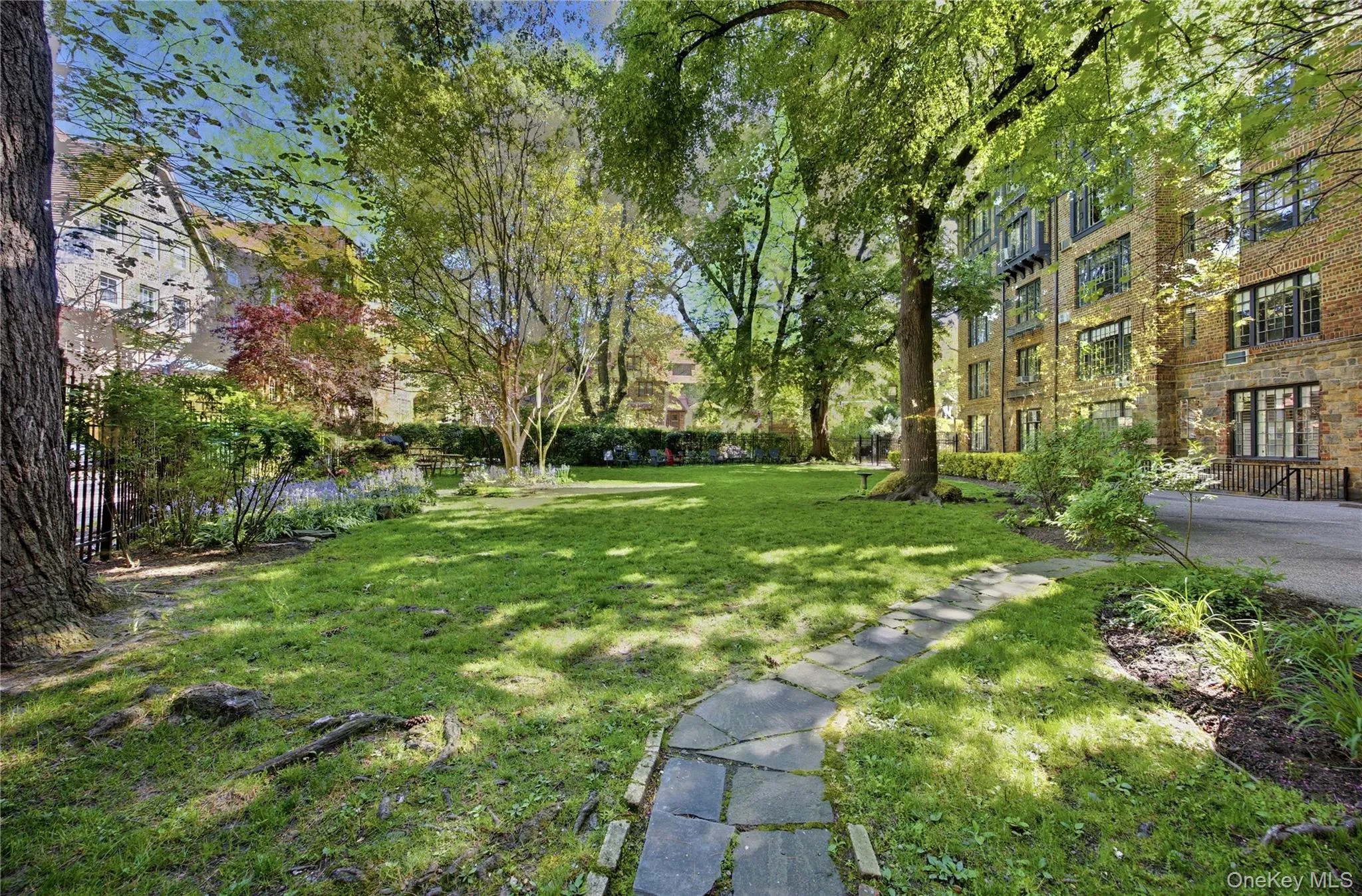 20 Continental Avenue, New York, NY, 1 Bedroom Bedrooms, 2 Rooms Rooms,1 BathroomBathrooms,Residential Sale,For Rent,Continental,0,999904 20 Continental Avenue, New York, NY, 1 Bedroom Bedrooms, 2 Rooms Rooms,1 BathroomBathrooms,Residential Sale,For Rent,Continental,0,999904