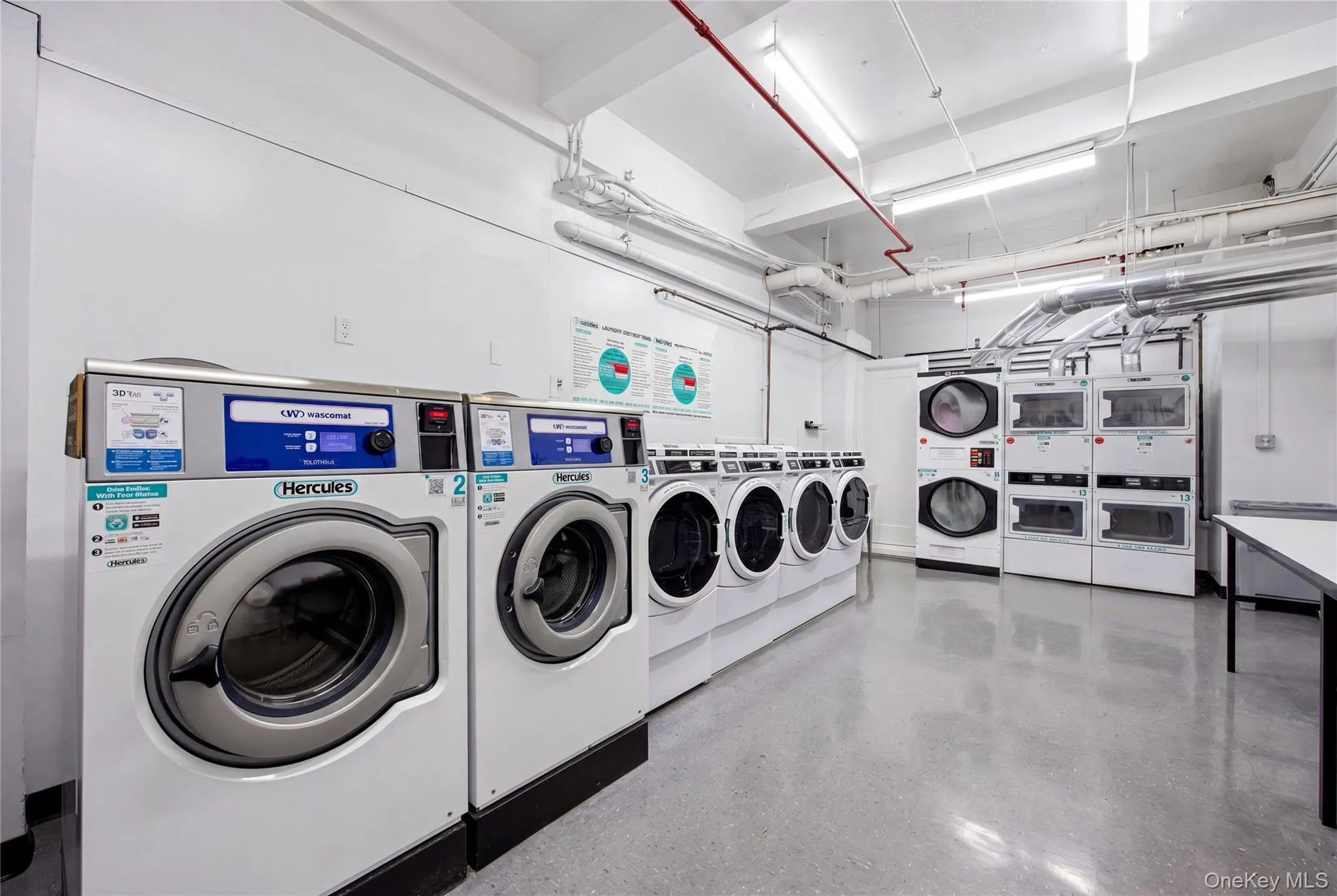 20 Continental Avenue, New York, NY, 1 Bedroom Bedrooms, 2 Rooms Rooms,1 BathroomBathrooms,Residential Sale,For Rent,Continental,0,999904 20 Continental Avenue, New York, NY, 1 Bedroom Bedrooms, 2 Rooms Rooms,1 BathroomBathrooms,Residential Sale,For Rent,Continental,0,999904