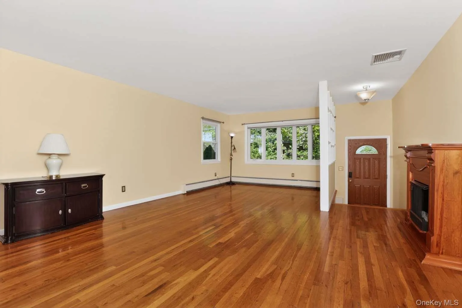 119 Manville Road, Mount Pleasant, NY, 4 Bedrooms Bedrooms, 8 Rooms Rooms,2 BathroomsBathrooms,Residential,For Rent,Manville,0,999905 119 Manville Road, Mount Pleasant, NY, 4 Bedrooms Bedrooms, 8 Rooms Rooms,2 BathroomsBathrooms,Residential,For Rent,Manville,0,999905