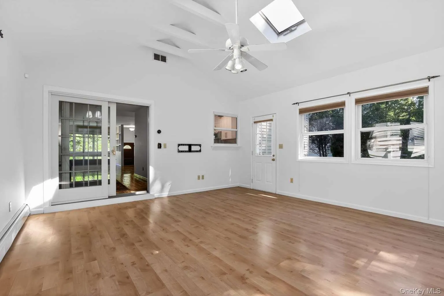 119 Manville Road, Mount Pleasant, NY, 4 Bedrooms Bedrooms, 8 Rooms Rooms,2 BathroomsBathrooms,Residential,For Rent,Manville,0,999905 119 Manville Road, Mount Pleasant, NY, 4 Bedrooms Bedrooms, 8 Rooms Rooms,2 BathroomsBathrooms,Residential,For Rent,Manville,0,999905