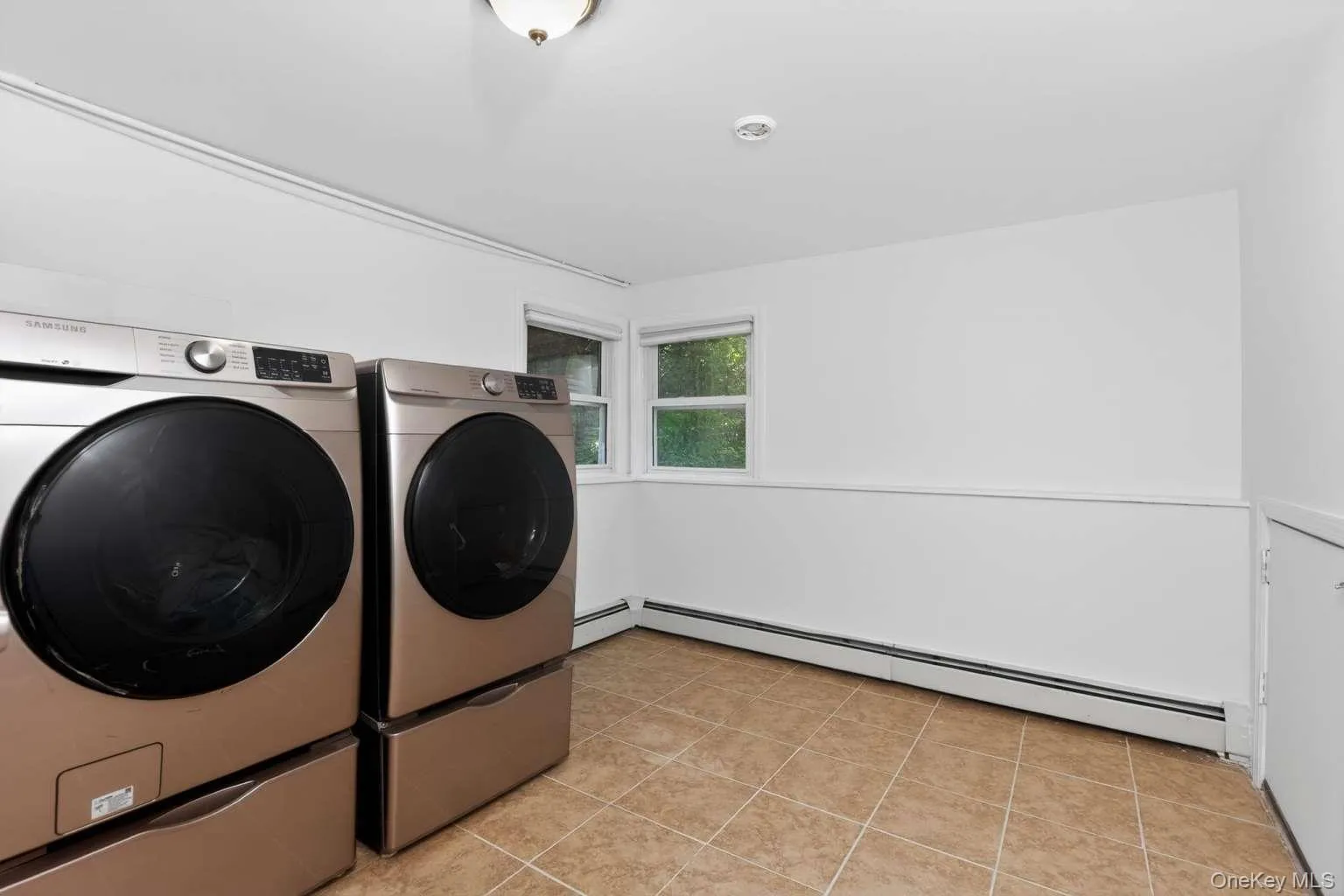 119 Manville Road, Mount Pleasant, NY, 4 Bedrooms Bedrooms, 8 Rooms Rooms,2 BathroomsBathrooms,Residential,For Rent,Manville,0,999905 119 Manville Road, Mount Pleasant, NY, 4 Bedrooms Bedrooms, 8 Rooms Rooms,2 BathroomsBathrooms,Residential,For Rent,Manville,0,999905