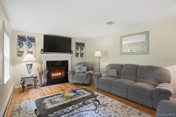 29 Hickory Hill Road, Newburgh (town), NY, 3 Bedrooms Bedrooms, 8 Rooms Rooms,2 BathroomsBathrooms,Residential,For Rent,Hickory Hill,0,999907 29 Hickory Hill Road, Newburgh (town), NY, 3 Bedrooms Bedrooms, 8 Rooms Rooms,2 BathroomsBathrooms,Residential,For Rent,Hickory Hill,0,999907