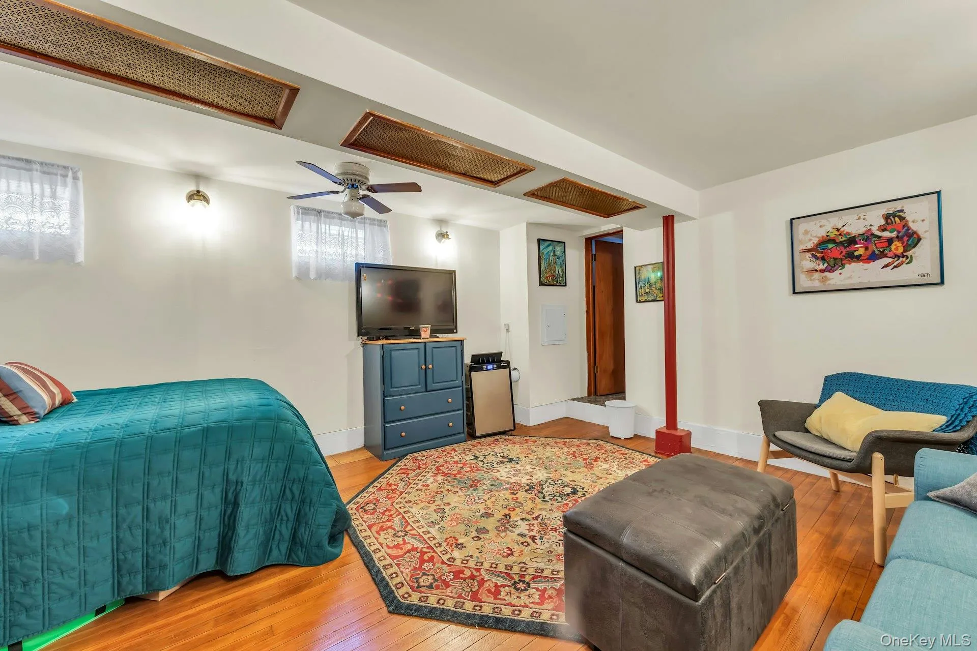 8919 69th Avenue, New York, NY, 3 Bedrooms Bedrooms, 12 Rooms Rooms,3 BathroomsBathrooms,Residential,For Rent,69th,0,999909 8919 69th Avenue, New York, NY, 3 Bedrooms Bedrooms, 12 Rooms Rooms,3 BathroomsBathrooms,Residential,For Rent,69th,0,999909