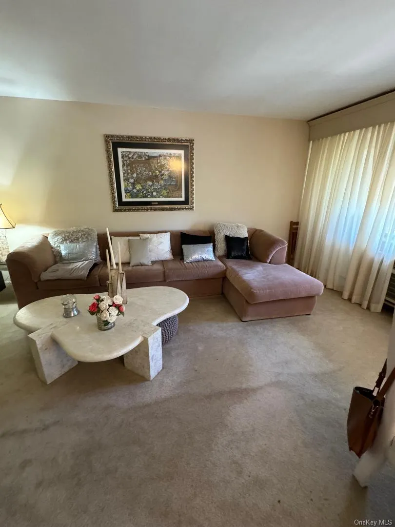 151-15 84th Street, New York, NY, 2 Bedrooms Bedrooms, 5 Rooms Rooms,2 BathroomsBathrooms,Residential,For Rent,84th,0,999915 151-15 84th Street, New York, NY, 2 Bedrooms Bedrooms, 5 Rooms Rooms,2 BathroomsBathrooms,Residential,For Rent,84th,0,999915