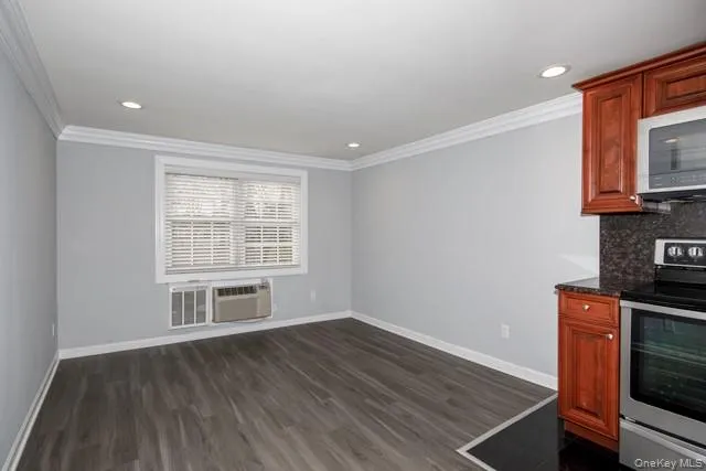 4 Richland Boulevard, Islip, NY, 2 Rooms Rooms,1 BathroomBathrooms,Residential Lease,For Rent,Richland,0,999920 4 Richland Boulevard, Islip, NY, 2 Rooms Rooms,1 BathroomBathrooms,Residential Lease,For Rent,Richland,0,999920