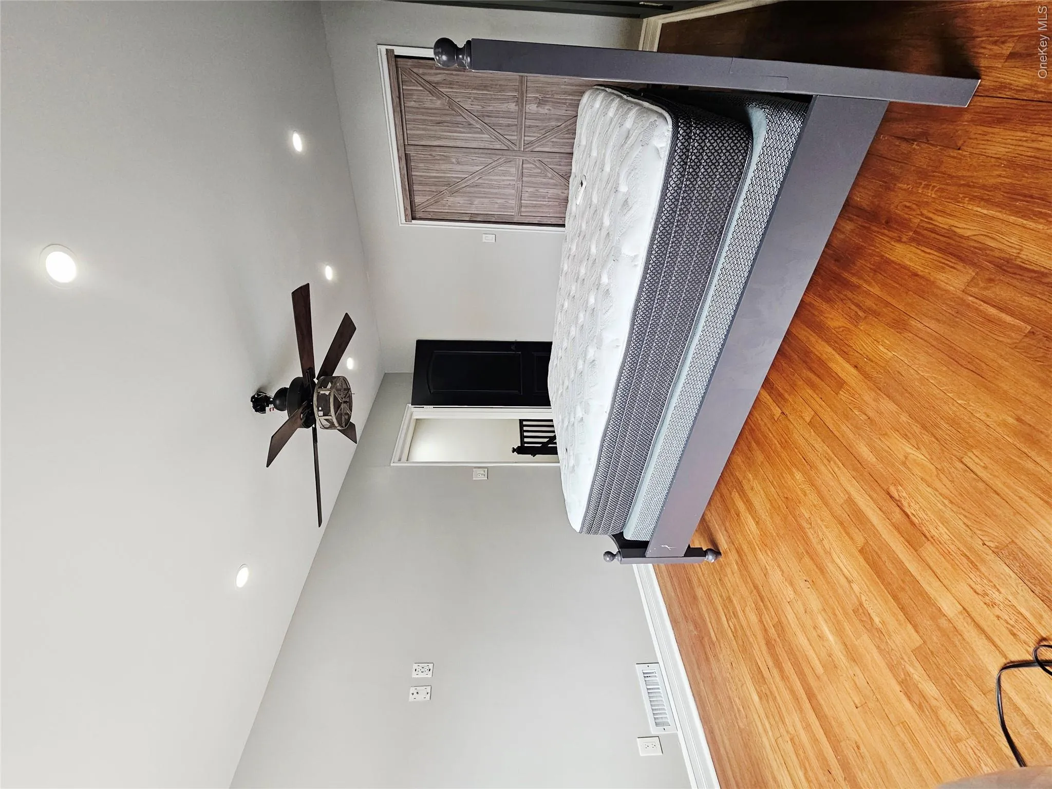 2082 Pitman Avenue, New York, NY, 3 Bedrooms Bedrooms, 7 Rooms Rooms,1 BathroomBathrooms,Residential Lease,For Rent,Pitman,0,999925 2082 Pitman Avenue, New York, NY, 3 Bedrooms Bedrooms, 7 Rooms Rooms,1 BathroomBathrooms,Residential Lease,For Rent,Pitman,0,999925