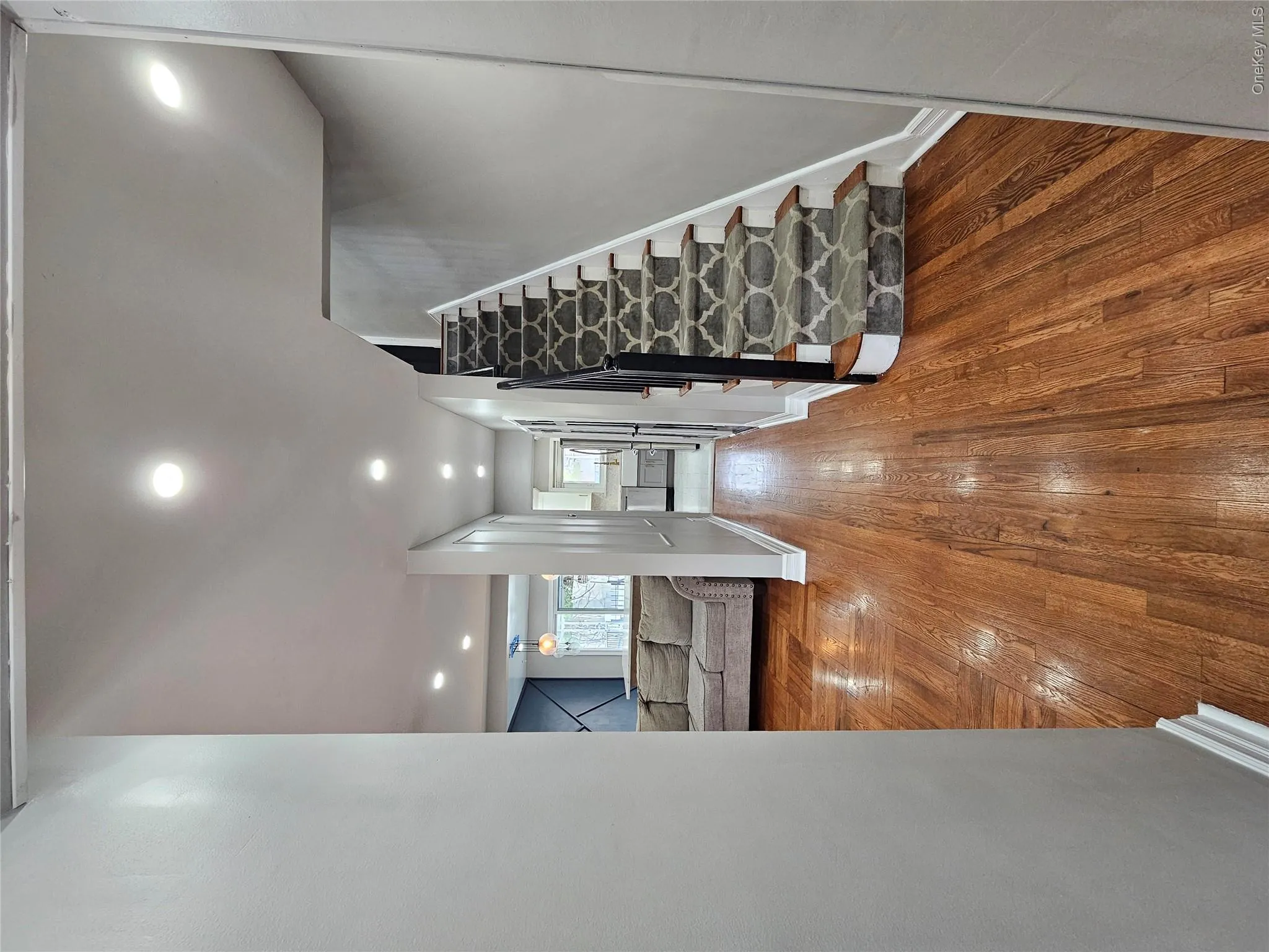 2082 Pitman Avenue, New York, NY, 3 Bedrooms Bedrooms, 7 Rooms Rooms,1 BathroomBathrooms,Residential Lease,For Rent,Pitman,0,999925 2082 Pitman Avenue, New York, NY, 3 Bedrooms Bedrooms, 7 Rooms Rooms,1 BathroomBathrooms,Residential Lease,For Rent,Pitman,0,999925
