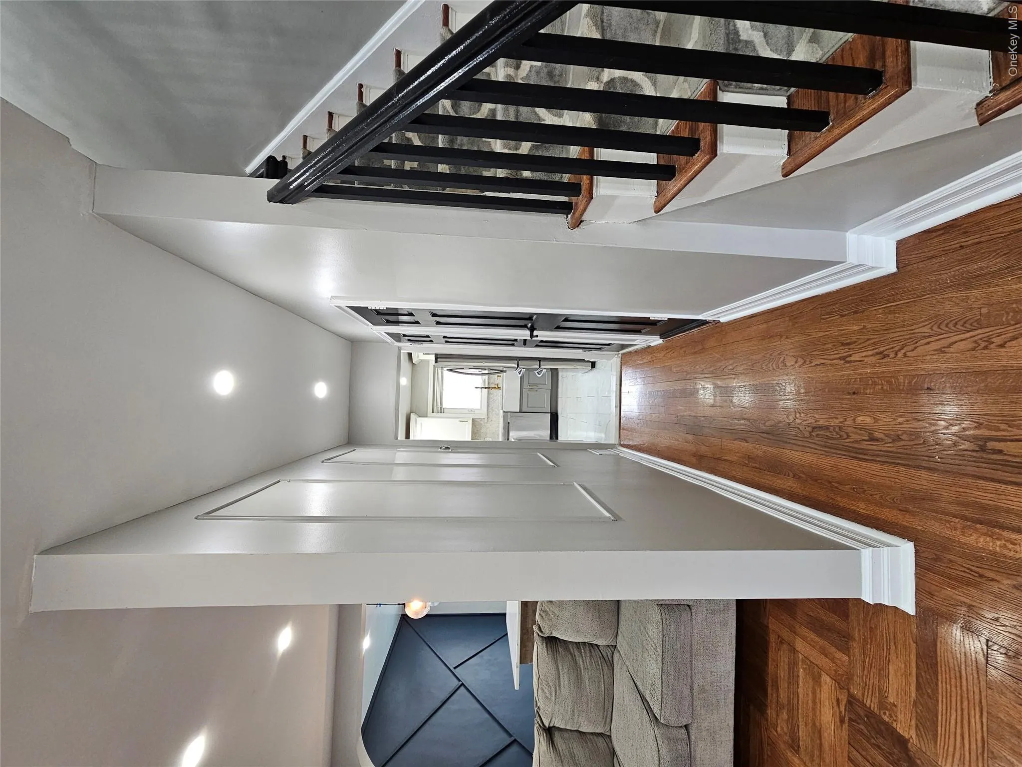 2082 Pitman Avenue, New York, NY, 3 Bedrooms Bedrooms, 7 Rooms Rooms,1 BathroomBathrooms,Residential Lease,For Rent,Pitman,0,999925 2082 Pitman Avenue, New York, NY, 3 Bedrooms Bedrooms, 7 Rooms Rooms,1 BathroomBathrooms,Residential Lease,For Rent,Pitman,0,999925