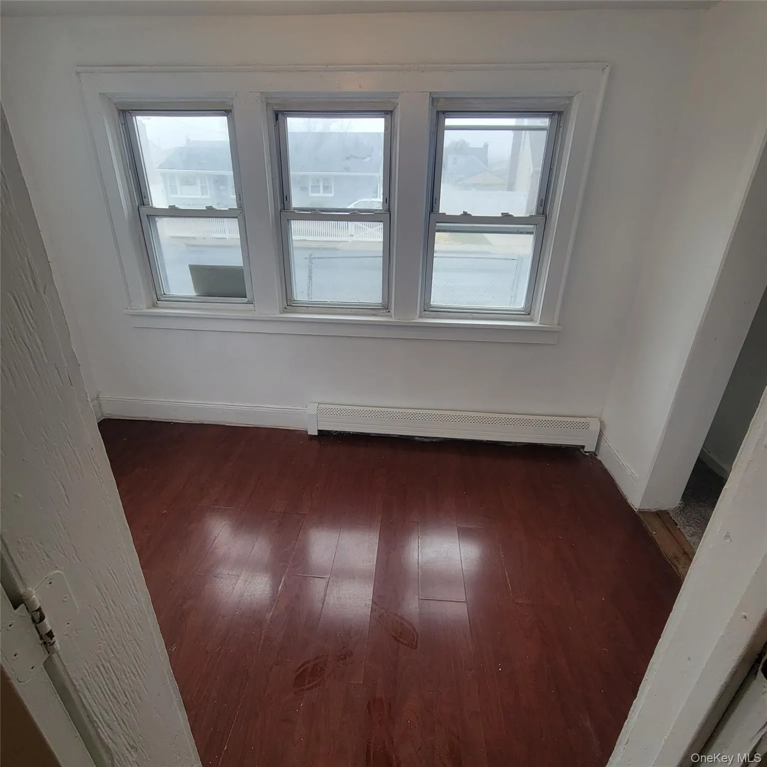3 Keuka Road, Hempstead, NY, 3 Bedrooms Bedrooms, 7 Rooms Rooms,1 BathroomBathrooms,Residential Lease,For Rent,Keuka,0,999930 3 Keuka Road, Hempstead, NY, 3 Bedrooms Bedrooms, 7 Rooms Rooms,1 BathroomBathrooms,Residential Lease,For Rent,Keuka,0,999930
