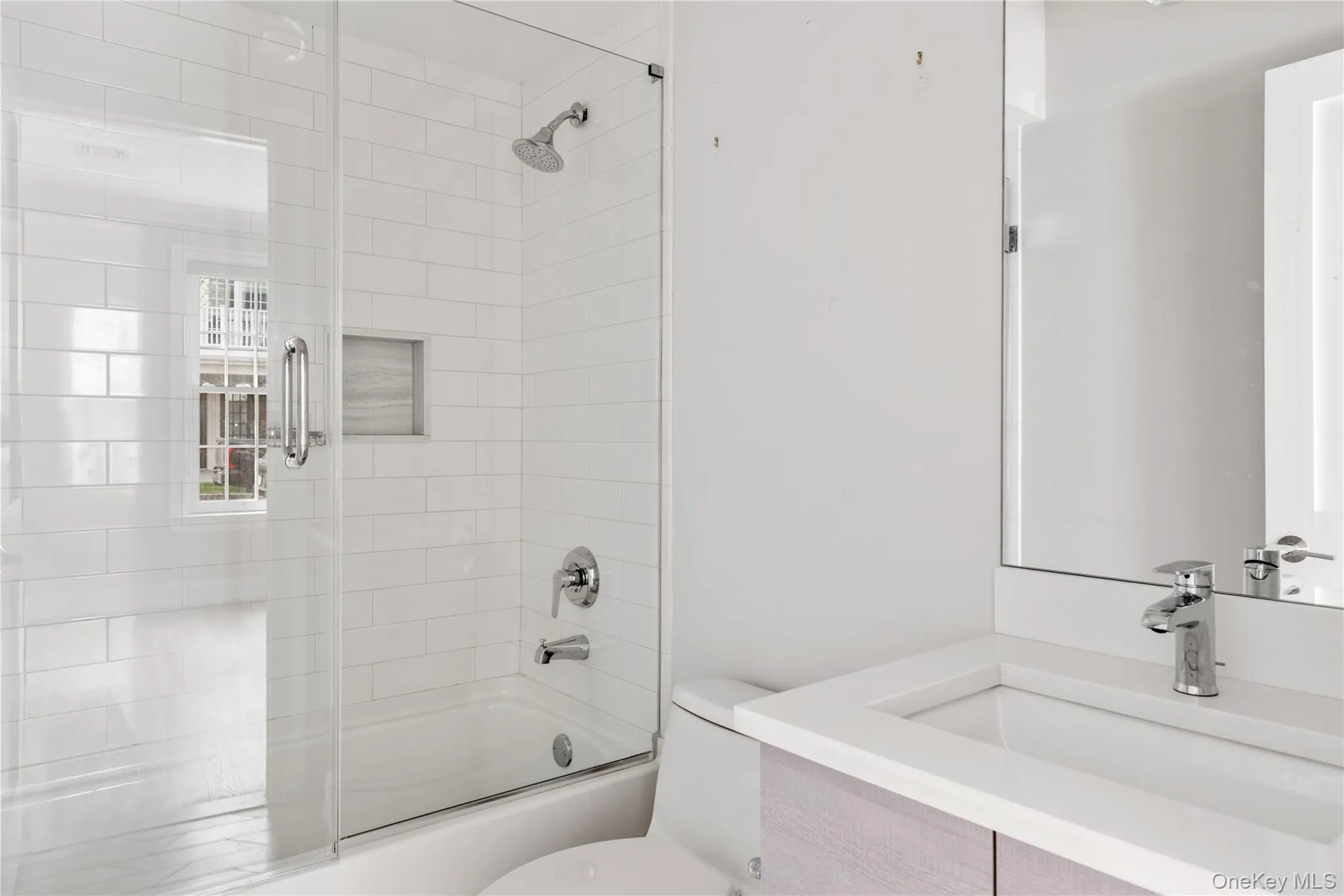 902 Mill Creek, North Hempstead, NY, 3 Bedrooms Bedrooms, 7 Rooms Rooms,3 BathroomsBathrooms,Residential Lease,For Rent,Mill,0,999932 902 Mill Creek, North Hempstead, NY, 3 Bedrooms Bedrooms, 7 Rooms Rooms,3 BathroomsBathrooms,Residential Lease,For Rent,Mill,0,999932