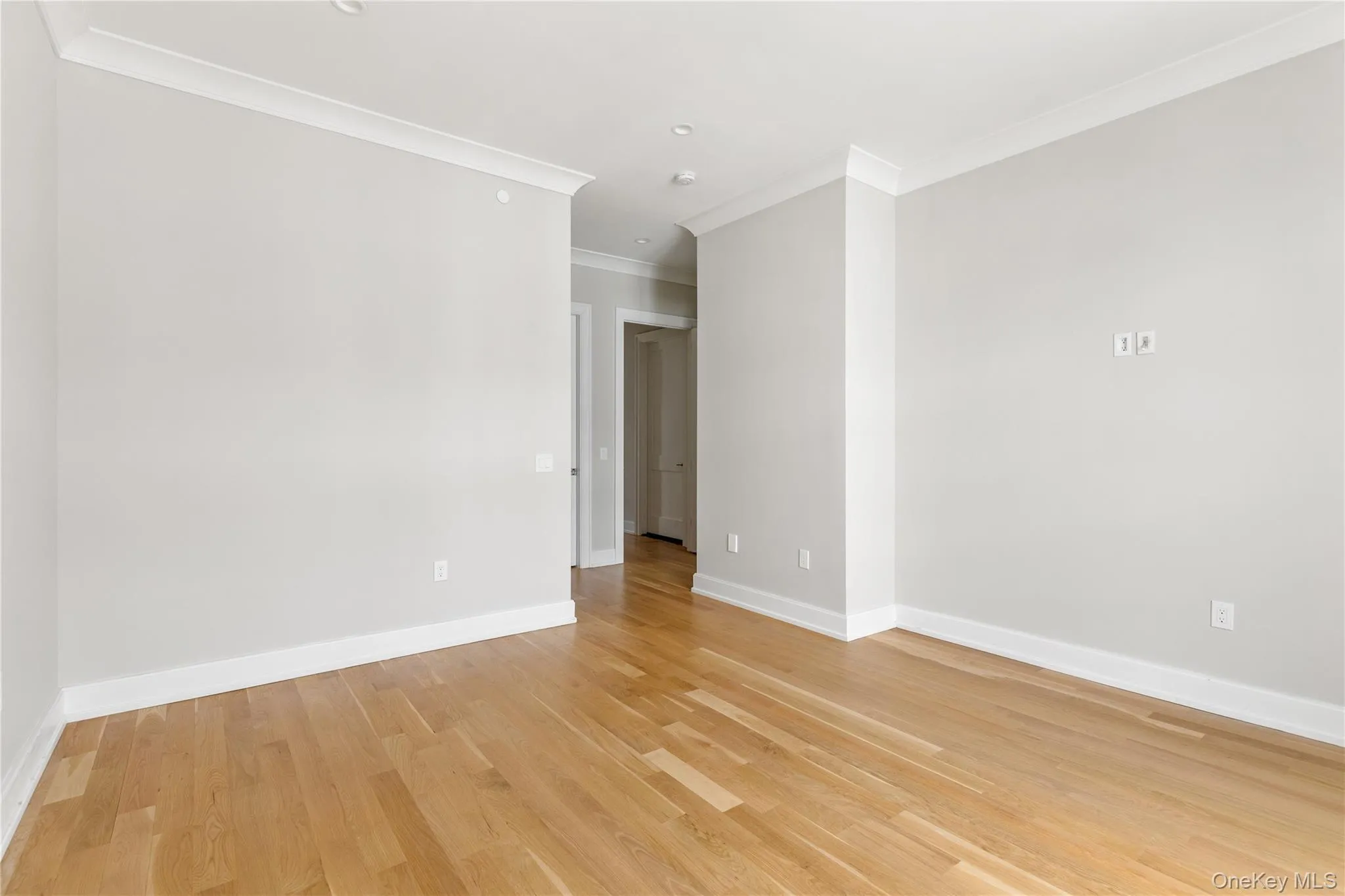 902 Mill Creek, North Hempstead, NY, 3 Bedrooms Bedrooms, 7 Rooms Rooms,3 BathroomsBathrooms,Residential Lease,For Rent,Mill,0,999932 902 Mill Creek, North Hempstead, NY, 3 Bedrooms Bedrooms, 7 Rooms Rooms,3 BathroomsBathrooms,Residential Lease,For Rent,Mill,0,999932