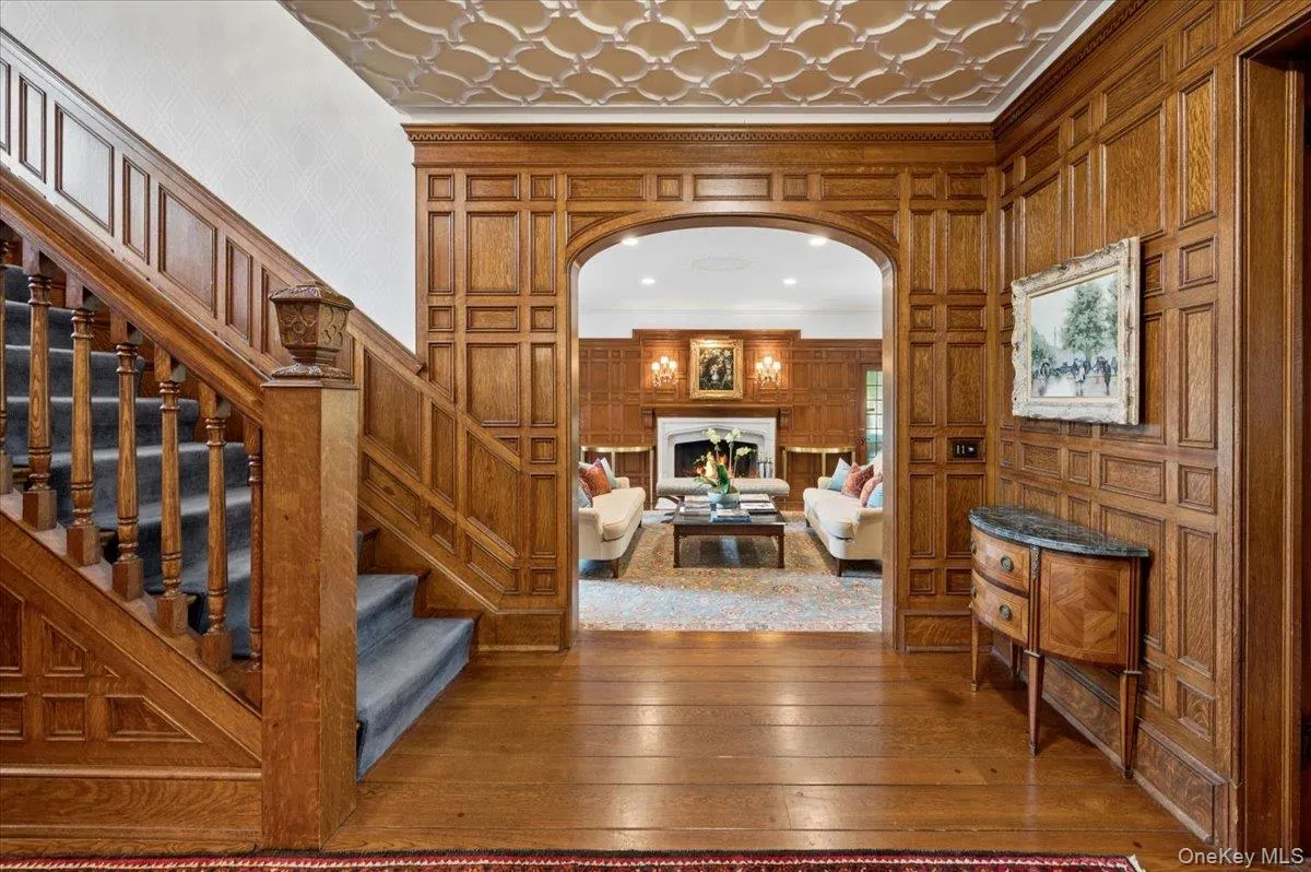 263 Corona Avenue, Pelham, NY, 6 Bedrooms Bedrooms, 12 Rooms Rooms,5 BathroomsBathrooms,Residential,For Rent,Corona,0,999933 263 Corona Avenue, Pelham, NY, 6 Bedrooms Bedrooms, 12 Rooms Rooms,5 BathroomsBathrooms,Residential,For Rent,Corona,0,999933