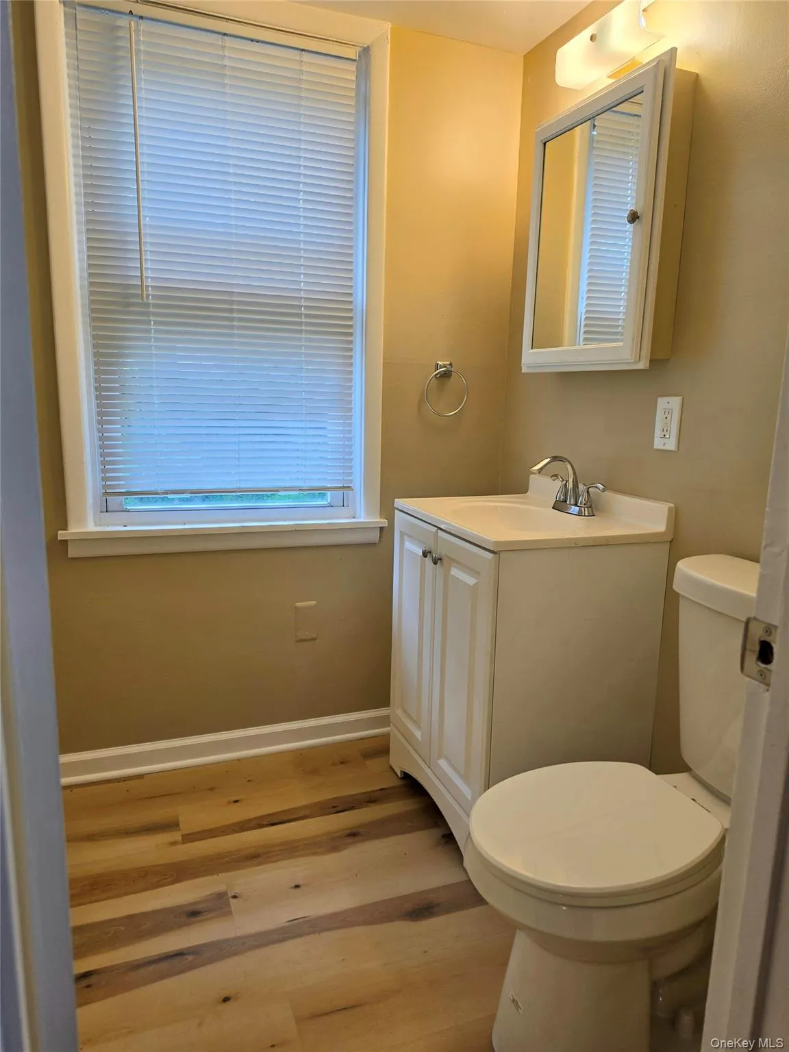 559 State Route 32, Woodbury, NY, 1 Room Rooms,1 BathroomBathrooms,Residential Lease,For Rent,State Route 32,0,999939 559 State Route 32, Woodbury, NY, 1 Room Rooms,1 BathroomBathrooms,Residential Lease,For Rent,State Route 32,0,999939