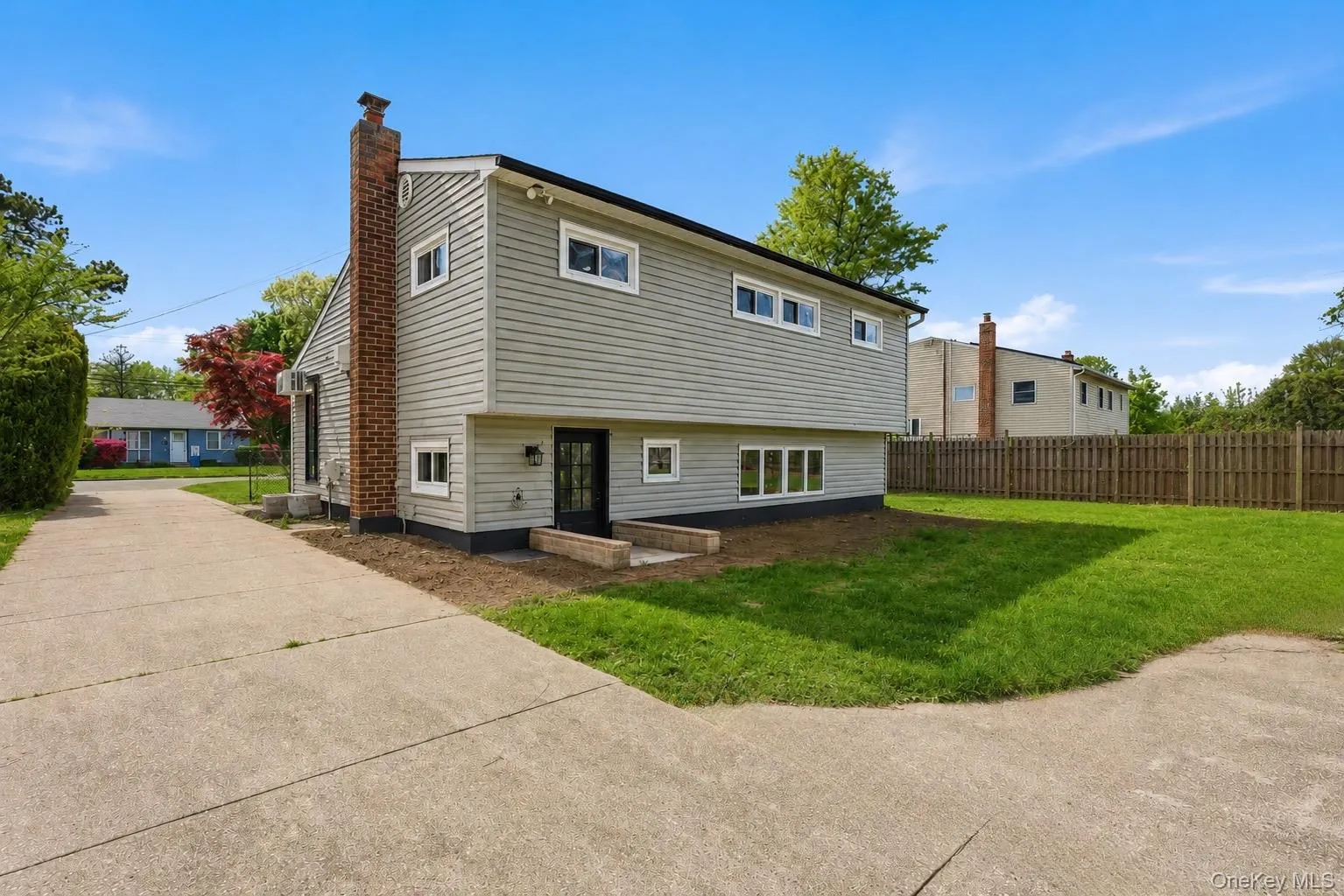 1413 Peters Boulevard, Islip, NY, 3 Bedrooms Bedrooms, 7 Rooms Rooms,2 BathroomsBathrooms,Residential,For Rent,Peters,0,999944 1413 Peters Boulevard, Islip, NY, 3 Bedrooms Bedrooms, 7 Rooms Rooms,2 BathroomsBathrooms,Residential,For Rent,Peters,0,999944