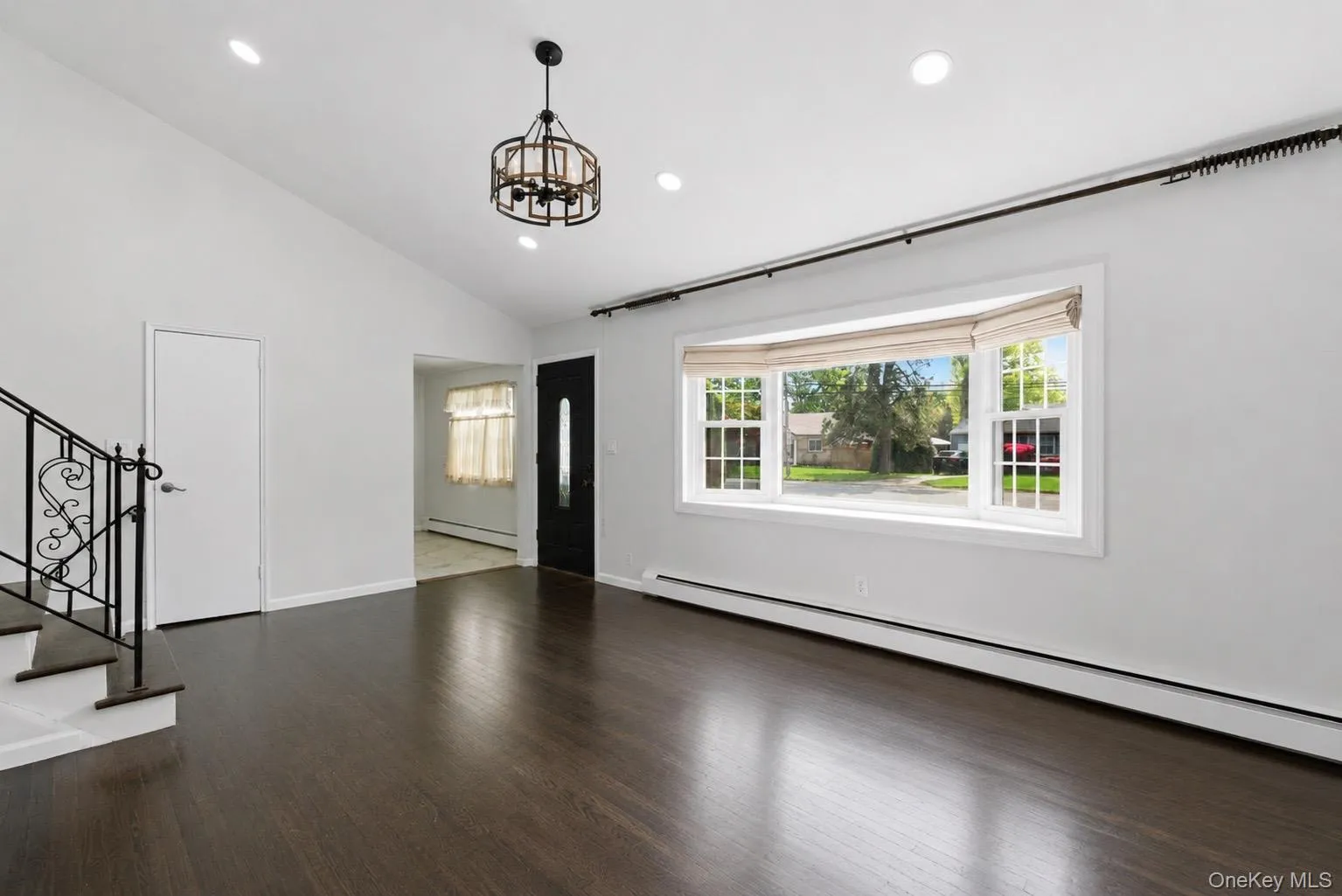 1413 Peters Boulevard, Islip, NY, 3 Bedrooms Bedrooms, 7 Rooms Rooms,2 BathroomsBathrooms,Residential,For Rent,Peters,0,999944 1413 Peters Boulevard, Islip, NY, 3 Bedrooms Bedrooms, 7 Rooms Rooms,2 BathroomsBathrooms,Residential,For Rent,Peters,0,999944