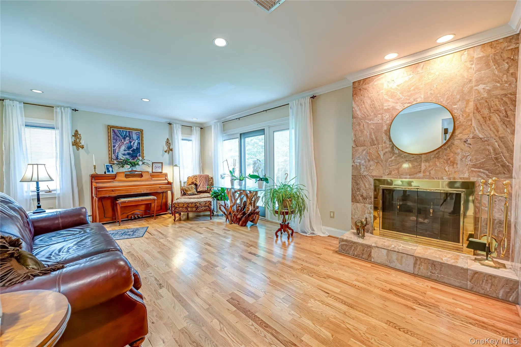 32 Dressler Road, Huntington, NY, 5 Bedrooms Bedrooms, 8 Rooms Rooms,3 BathroomsBathrooms,Residential,For Rent,Dressler,0,999945 32 Dressler Road, Huntington, NY, 5 Bedrooms Bedrooms, 8 Rooms Rooms,3 BathroomsBathrooms,Residential,For Rent,Dressler,0,999945