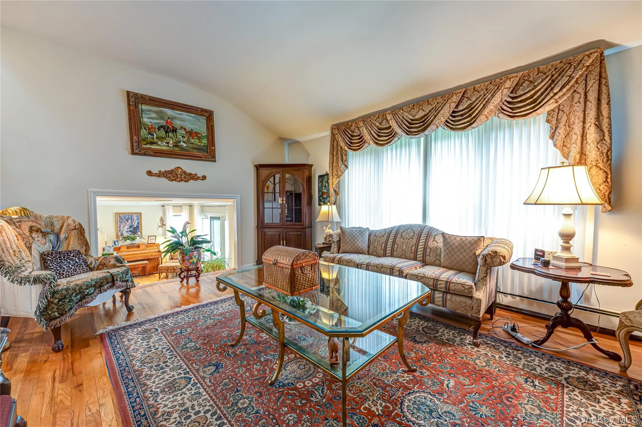 32 Dressler Road, Huntington, NY, 5 Bedrooms Bedrooms, 8 Rooms Rooms,3 BathroomsBathrooms,Residential,For Rent,Dressler,0,999945 32 Dressler Road, Huntington, NY, 5 Bedrooms Bedrooms, 8 Rooms Rooms,3 BathroomsBathrooms,Residential,For Rent,Dressler,0,999945