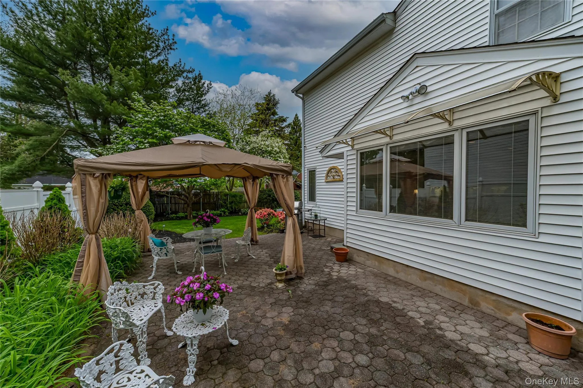32 Dressler Road, Huntington, NY, 5 Bedrooms Bedrooms, 8 Rooms Rooms,3 BathroomsBathrooms,Residential,For Rent,Dressler,0,999945 32 Dressler Road, Huntington, NY, 5 Bedrooms Bedrooms, 8 Rooms Rooms,3 BathroomsBathrooms,Residential,For Rent,Dressler,0,999945