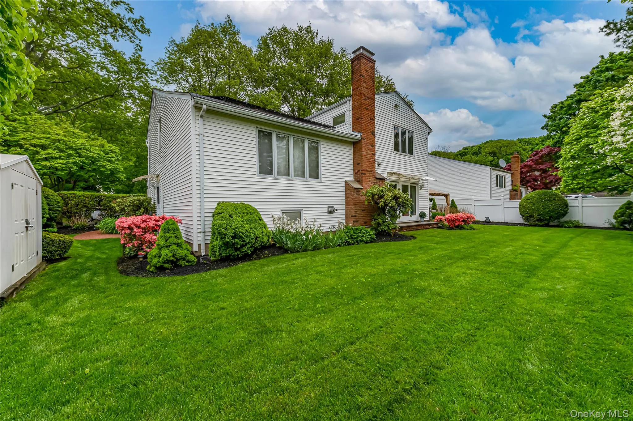 32 Dressler Road, Huntington, NY, 5 Bedrooms Bedrooms, 8 Rooms Rooms,3 BathroomsBathrooms,Residential,For Rent,Dressler,0,999945 32 Dressler Road, Huntington, NY, 5 Bedrooms Bedrooms, 8 Rooms Rooms,3 BathroomsBathrooms,Residential,For Rent,Dressler,0,999945