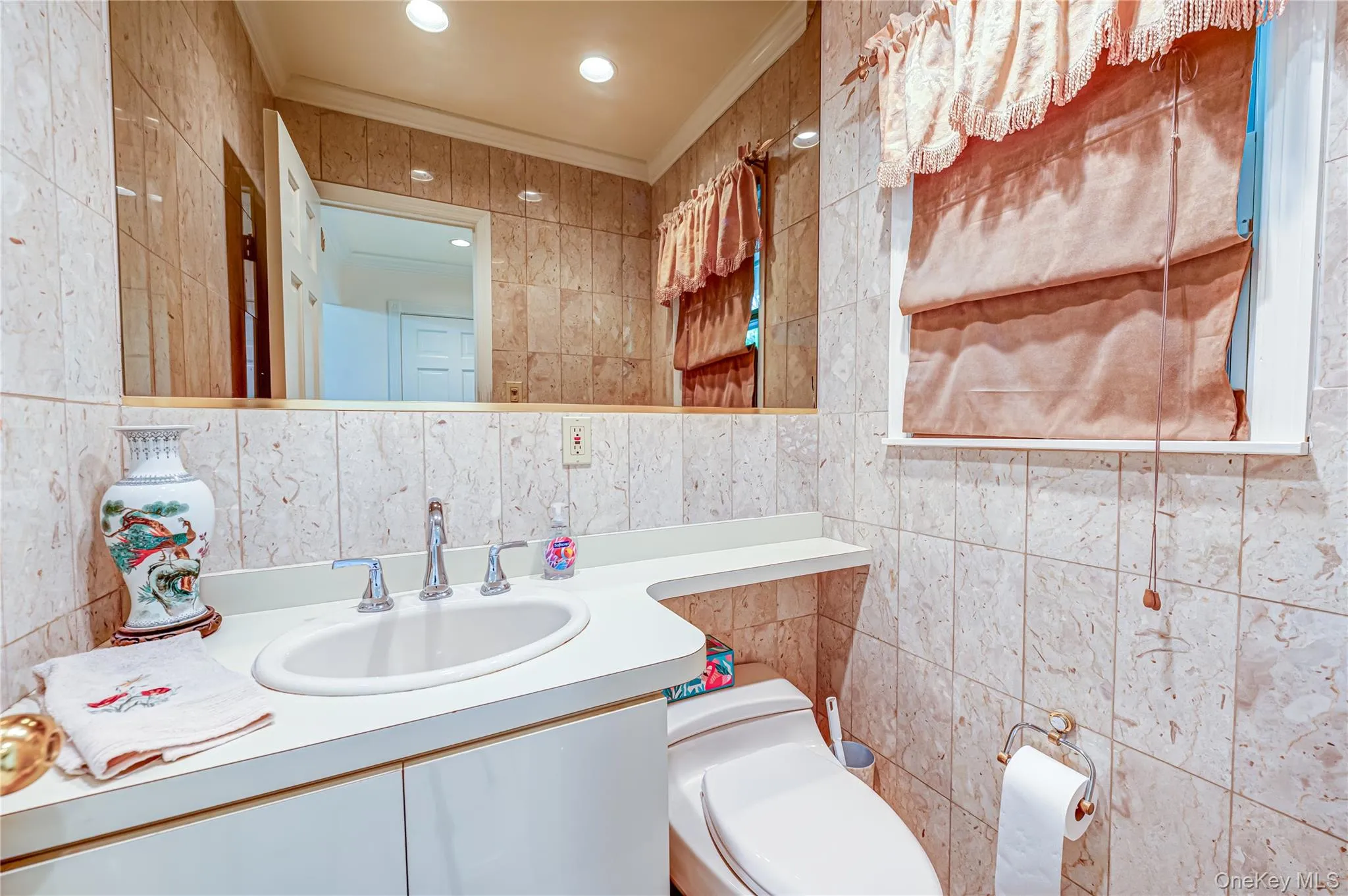 32 Dressler Road, Huntington, NY, 5 Bedrooms Bedrooms, 8 Rooms Rooms,3 BathroomsBathrooms,Residential,For Rent,Dressler,0,999945 32 Dressler Road, Huntington, NY, 5 Bedrooms Bedrooms, 8 Rooms Rooms,3 BathroomsBathrooms,Residential,For Rent,Dressler,0,999945