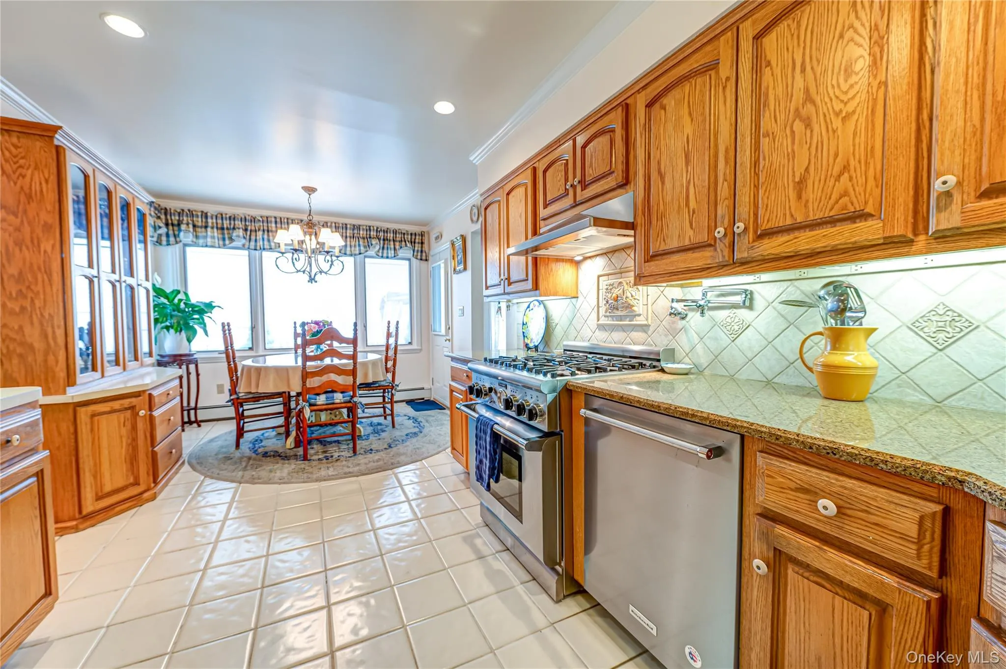 32 Dressler Road, Huntington, NY, 5 Bedrooms Bedrooms, 8 Rooms Rooms,3 BathroomsBathrooms,Residential,For Rent,Dressler,0,999945 32 Dressler Road, Huntington, NY, 5 Bedrooms Bedrooms, 8 Rooms Rooms,3 BathroomsBathrooms,Residential,For Rent,Dressler,0,999945