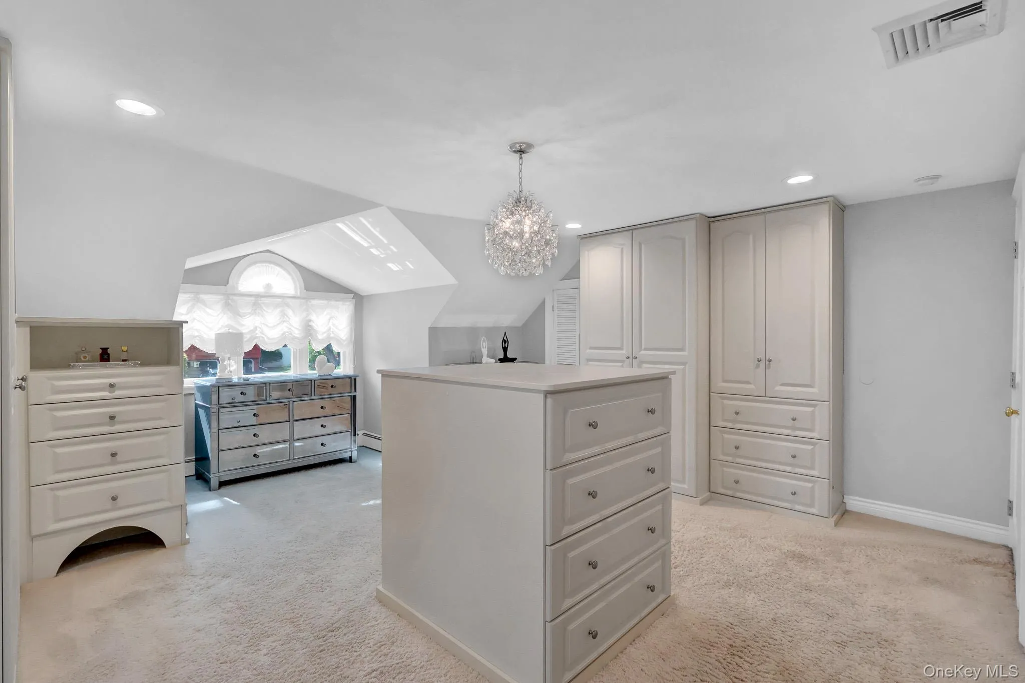 5 Merlin Lane, Brookhaven, NY, 4 Bedrooms Bedrooms, 9 Rooms Rooms,2 BathroomsBathrooms,Residential,For Rent,Merlin,0,999948 5 Merlin Lane, Brookhaven, NY, 4 Bedrooms Bedrooms, 9 Rooms Rooms,2 BathroomsBathrooms,Residential,For Rent,Merlin,0,999948