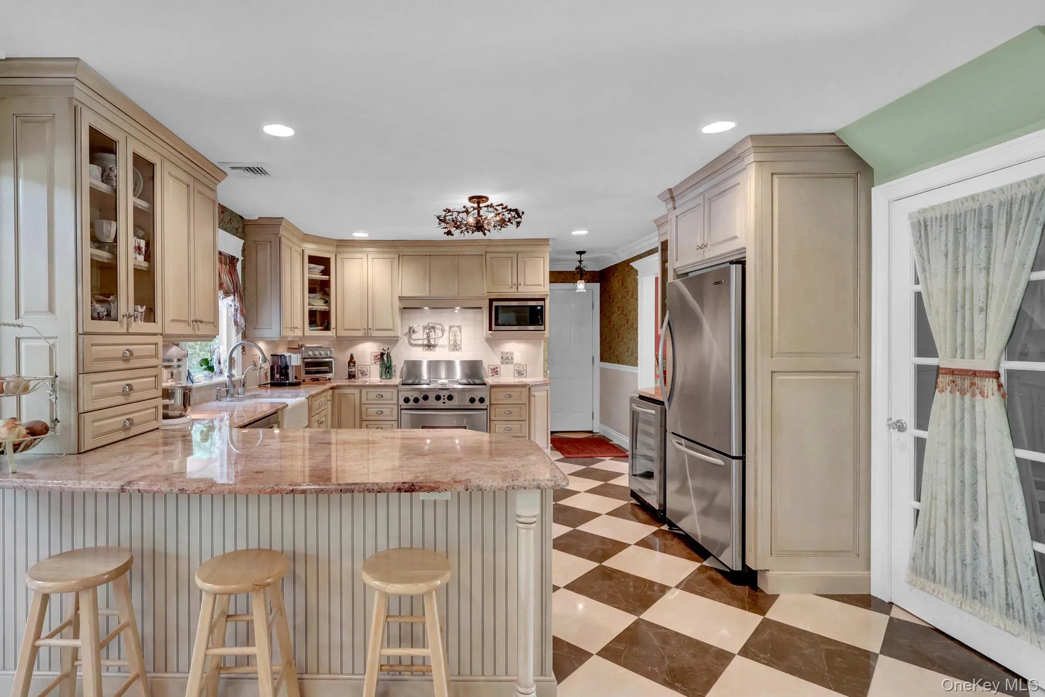 5 Merlin Lane, Brookhaven, NY, 4 Bedrooms Bedrooms, 9 Rooms Rooms,2 BathroomsBathrooms,Residential,For Rent,Merlin,0,999948 5 Merlin Lane, Brookhaven, NY, 4 Bedrooms Bedrooms, 9 Rooms Rooms,2 BathroomsBathrooms,Residential,For Rent,Merlin,0,999948