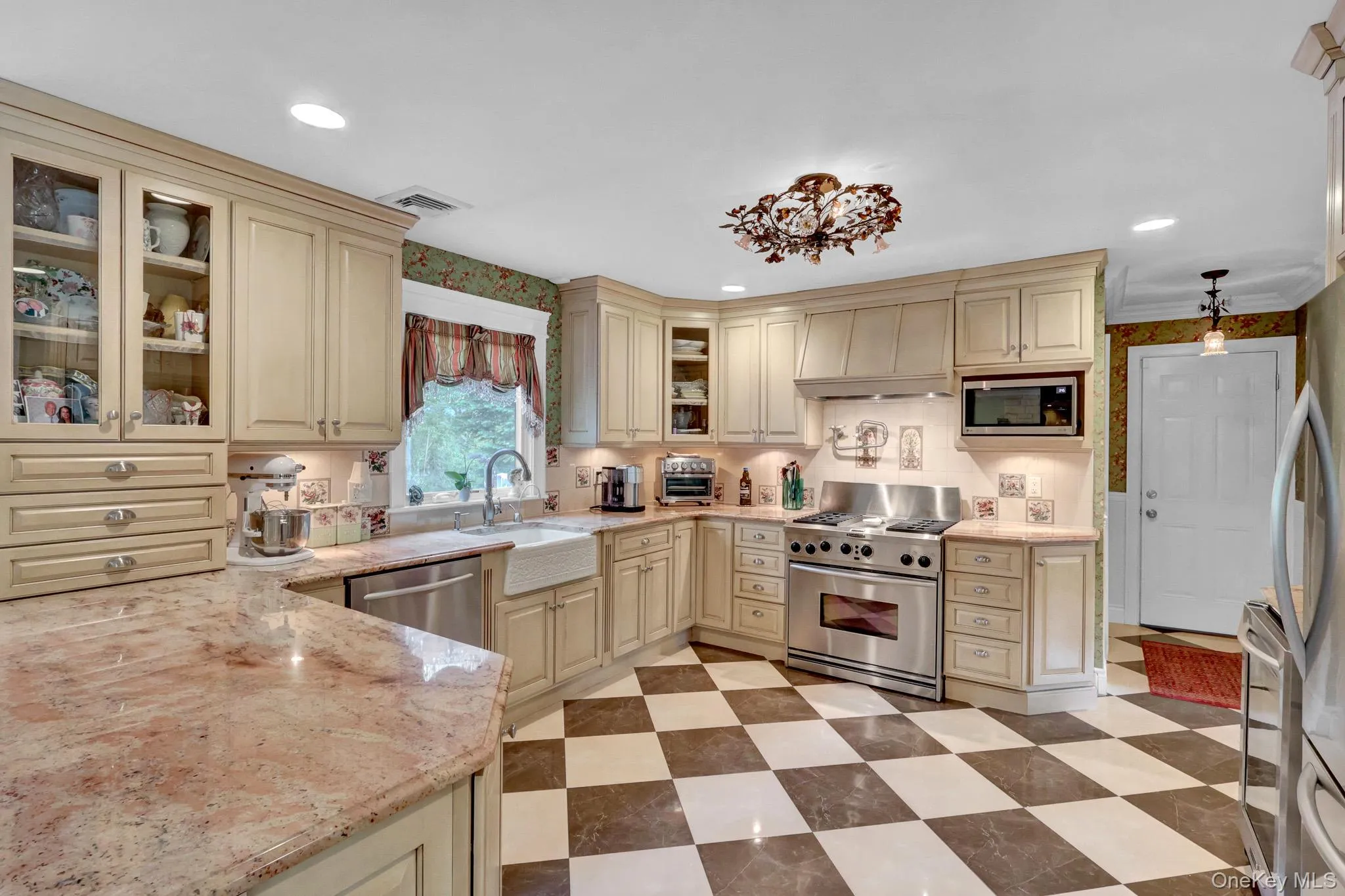 5 Merlin Lane, Brookhaven, NY, 4 Bedrooms Bedrooms, 9 Rooms Rooms,2 BathroomsBathrooms,Residential,For Rent,Merlin,0,999948 5 Merlin Lane, Brookhaven, NY, 4 Bedrooms Bedrooms, 9 Rooms Rooms,2 BathroomsBathrooms,Residential,For Rent,Merlin,0,999948