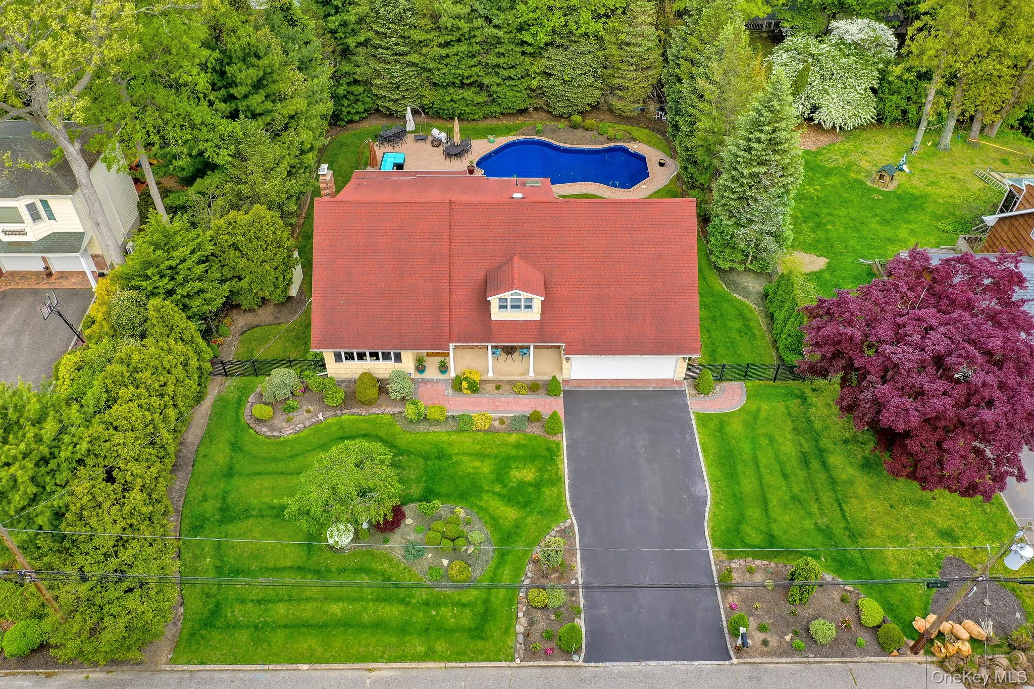 5 Merlin Lane, Brookhaven, NY, 4 Bedrooms Bedrooms, 9 Rooms Rooms,2 BathroomsBathrooms,Residential,For Rent,Merlin,0,999948 5 Merlin Lane, Brookhaven, NY, 4 Bedrooms Bedrooms, 9 Rooms Rooms,2 BathroomsBathrooms,Residential,For Rent,Merlin,0,999948