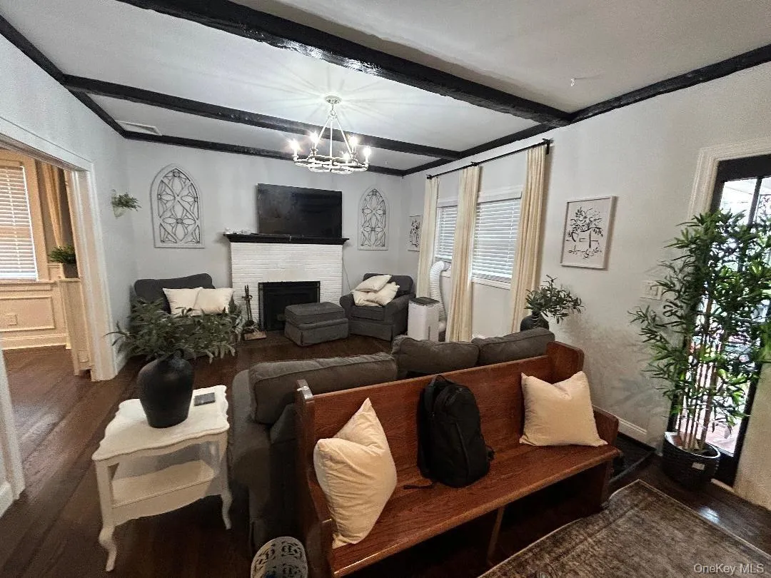 324 Hayward Avenue, Mount Vernon, NY, 4 Bedrooms Bedrooms, 7 Rooms Rooms,2 BathroomsBathrooms,Residential,For Rent,Hayward,0,999950 324 Hayward Avenue, Mount Vernon, NY, 4 Bedrooms Bedrooms, 7 Rooms Rooms,2 BathroomsBathrooms,Residential,For Rent,Hayward,0,999950