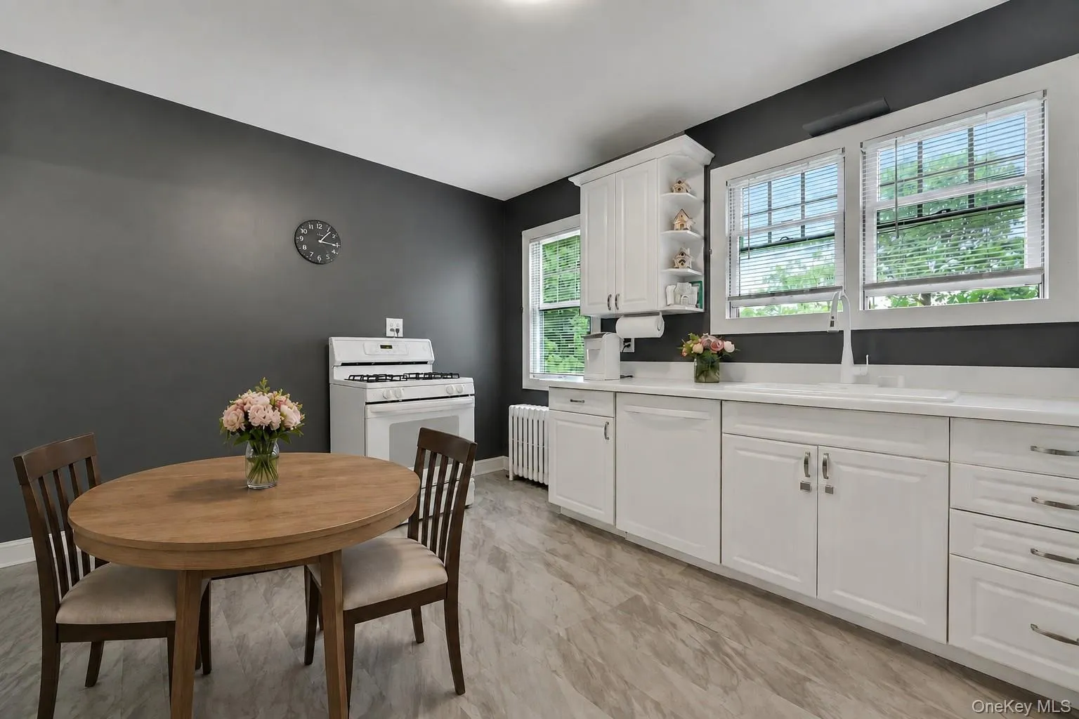 Eat in kitchen Virtually Staged Eat in kitchen Virtually Staged