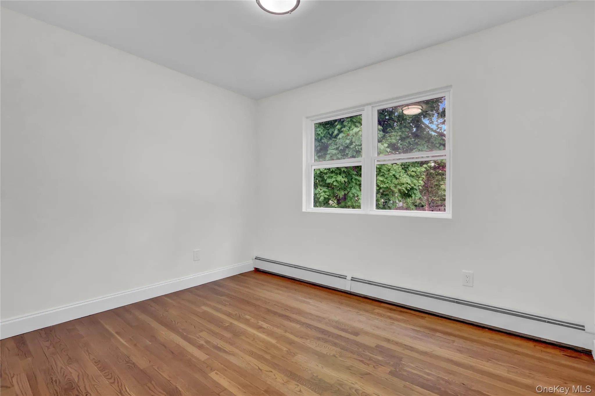 15 Glenwood Lane, Huntington, NY, 3 Bedrooms Bedrooms, 6 Rooms Rooms,2 BathroomsBathrooms,Residential,For Rent,Glenwood,0,999958 15 Glenwood Lane, Huntington, NY, 3 Bedrooms Bedrooms, 6 Rooms Rooms,2 BathroomsBathrooms,Residential,For Rent,Glenwood,0,999958