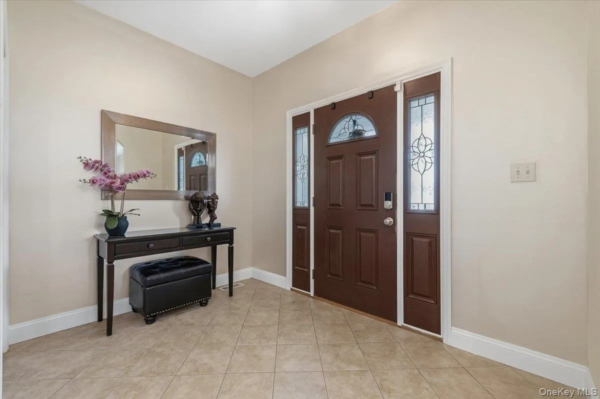 Welcoming entry foyer, ceramic tiles Welcoming entry foyer, ceramic tiles